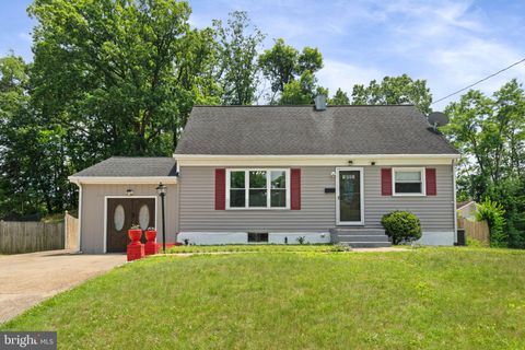 Homes For Sale - 1805 Warren Drive<br/> Prince William County, WOODBRIDGE, VA 22191