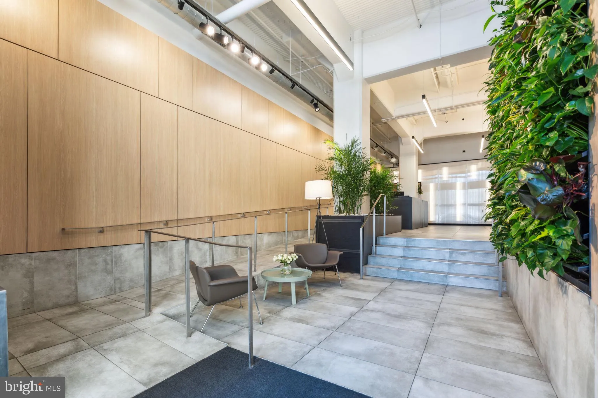 Philadelphia, Pennsylvania 19103, United States, 2 Bedrooms Bedrooms, ,2 BathroomsBathrooms,Residential,Active,8455