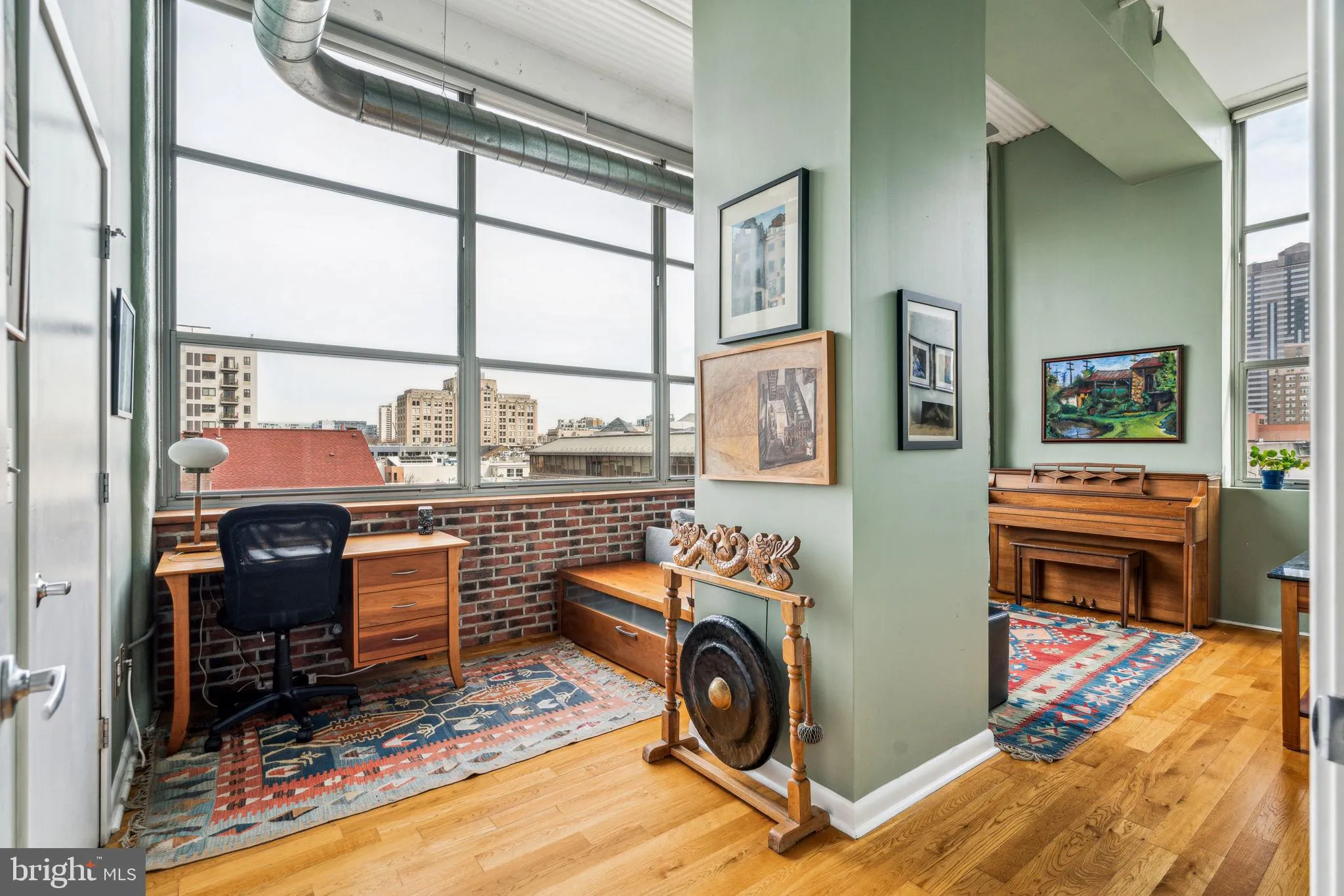 Philadelphia, Pennsylvania 19103, United States, 2 Bedrooms Bedrooms, ,2 BathroomsBathrooms,Residential,Active,8455
