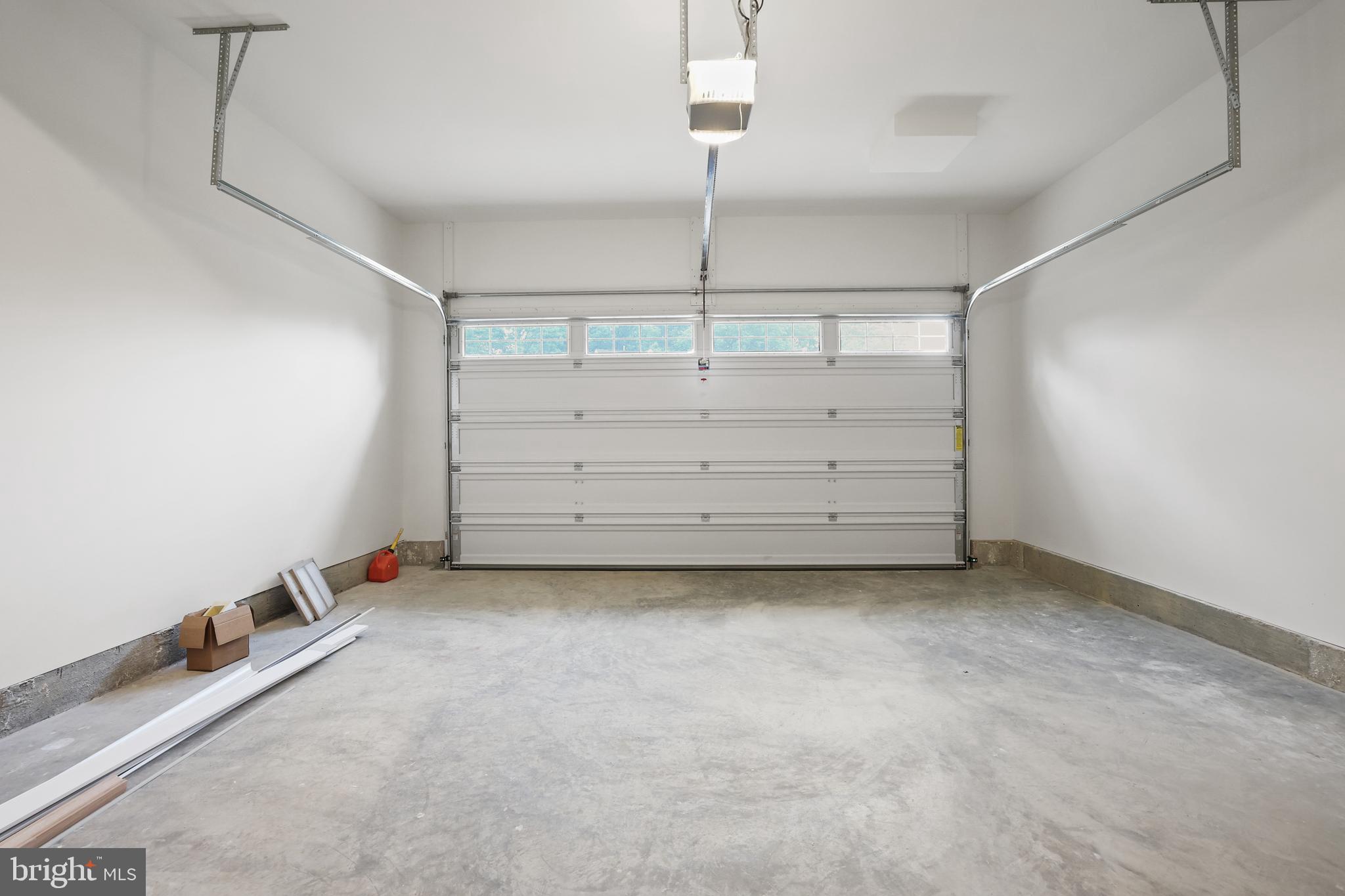 ASHDALE-BIRCHDALE - Residential