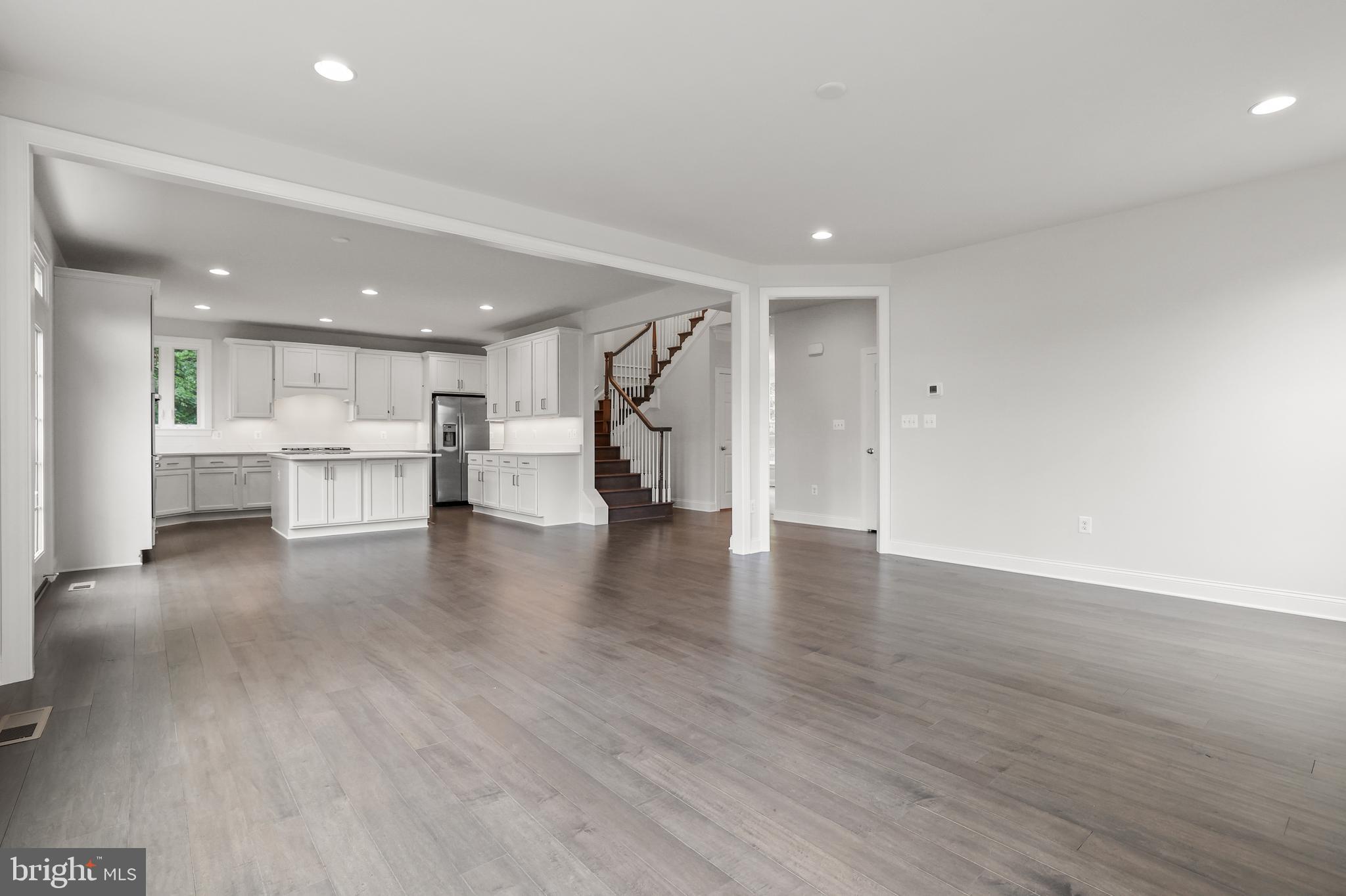 ASHDALE-BIRCHDALE - Residential