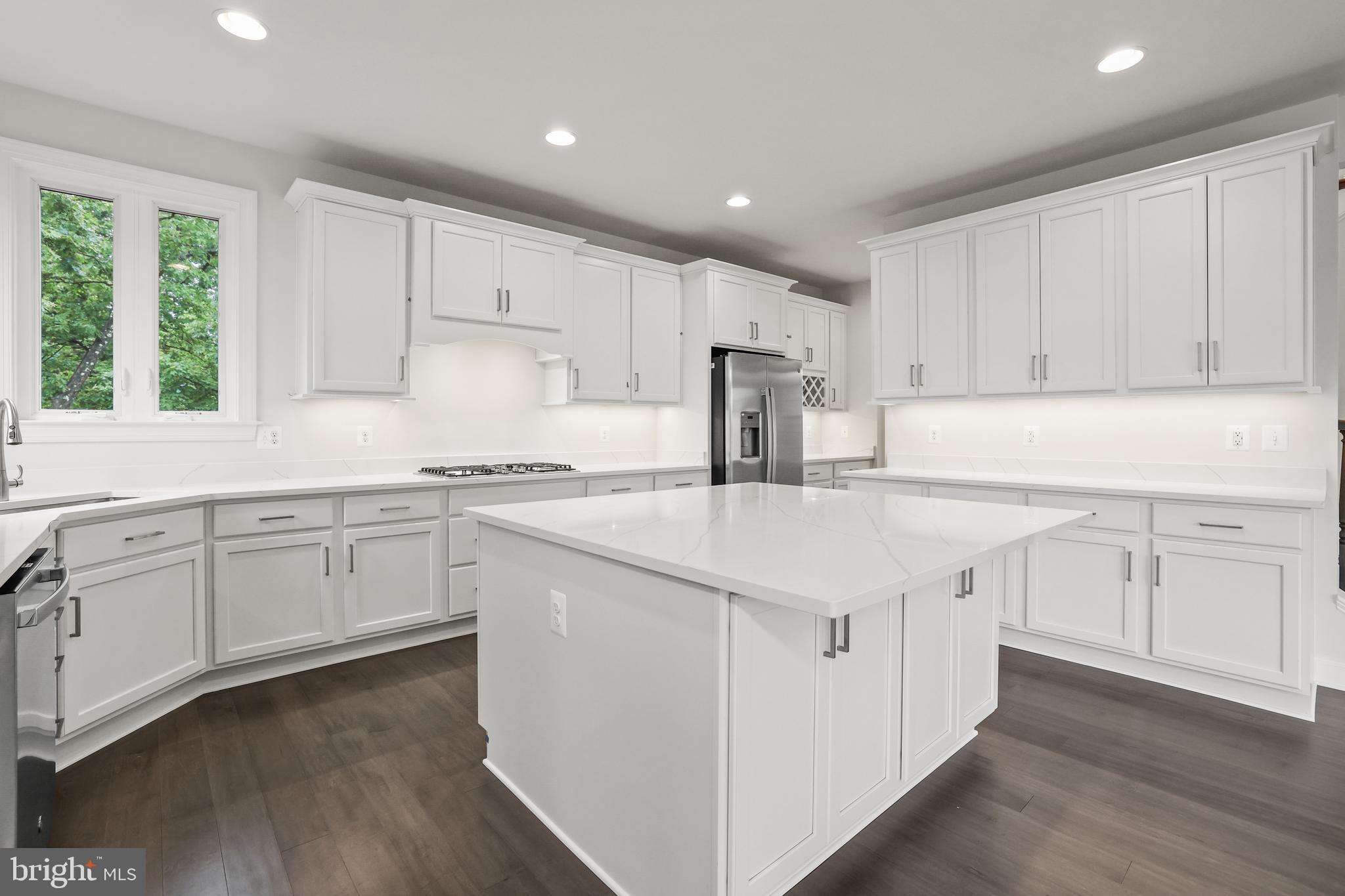 ASHDALE-BIRCHDALE - Residential