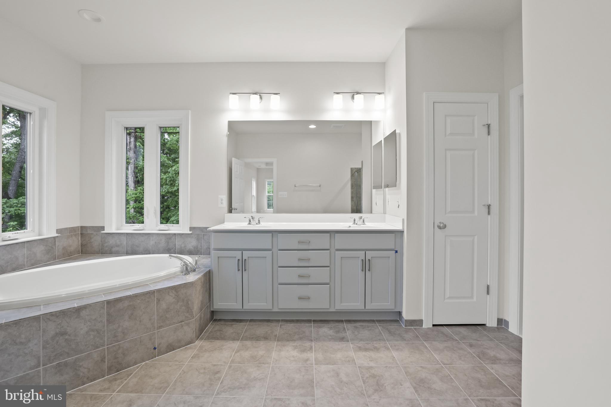 ASHDALE-BIRCHDALE - Residential