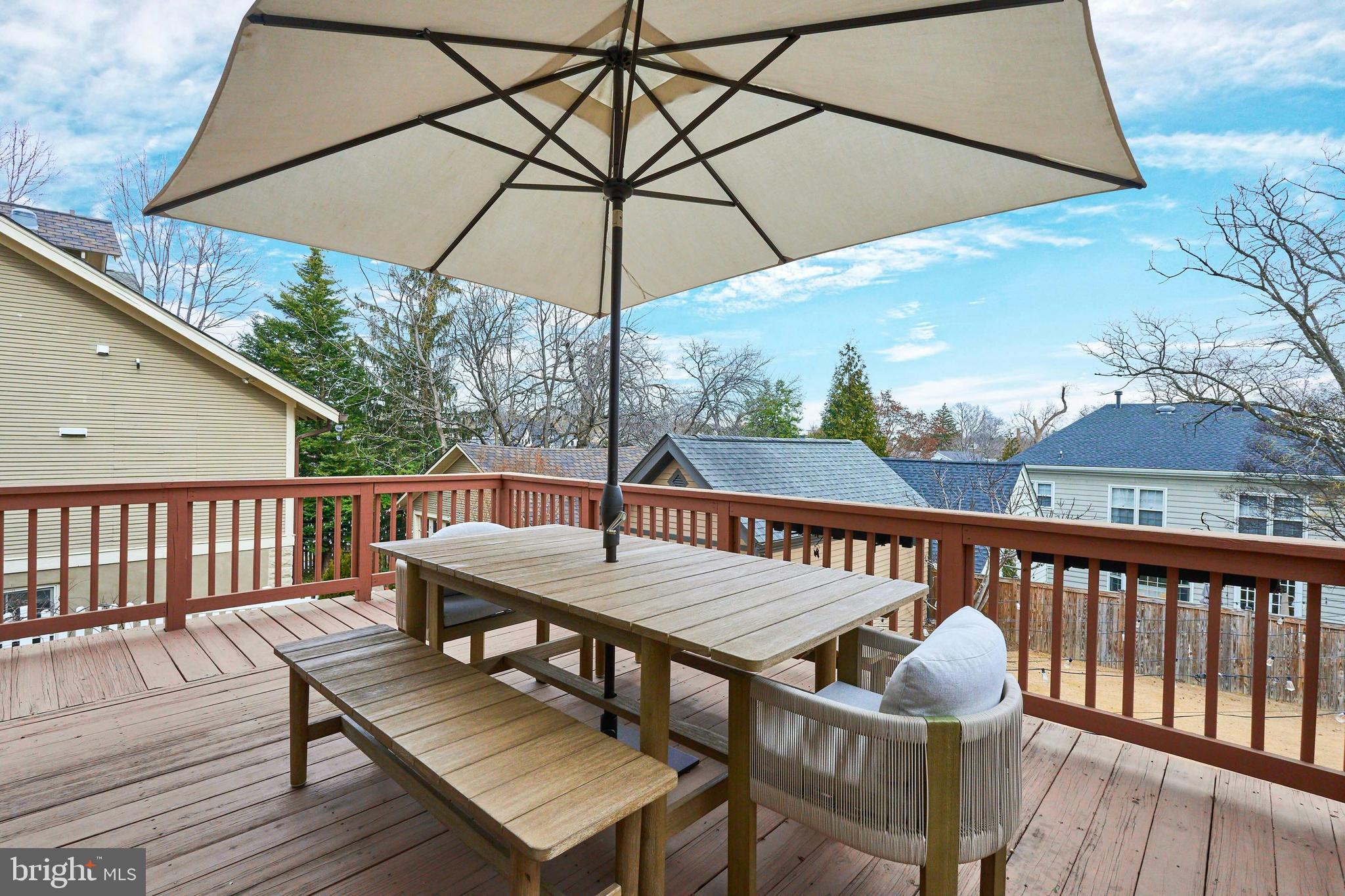 LYON PARK - Residential