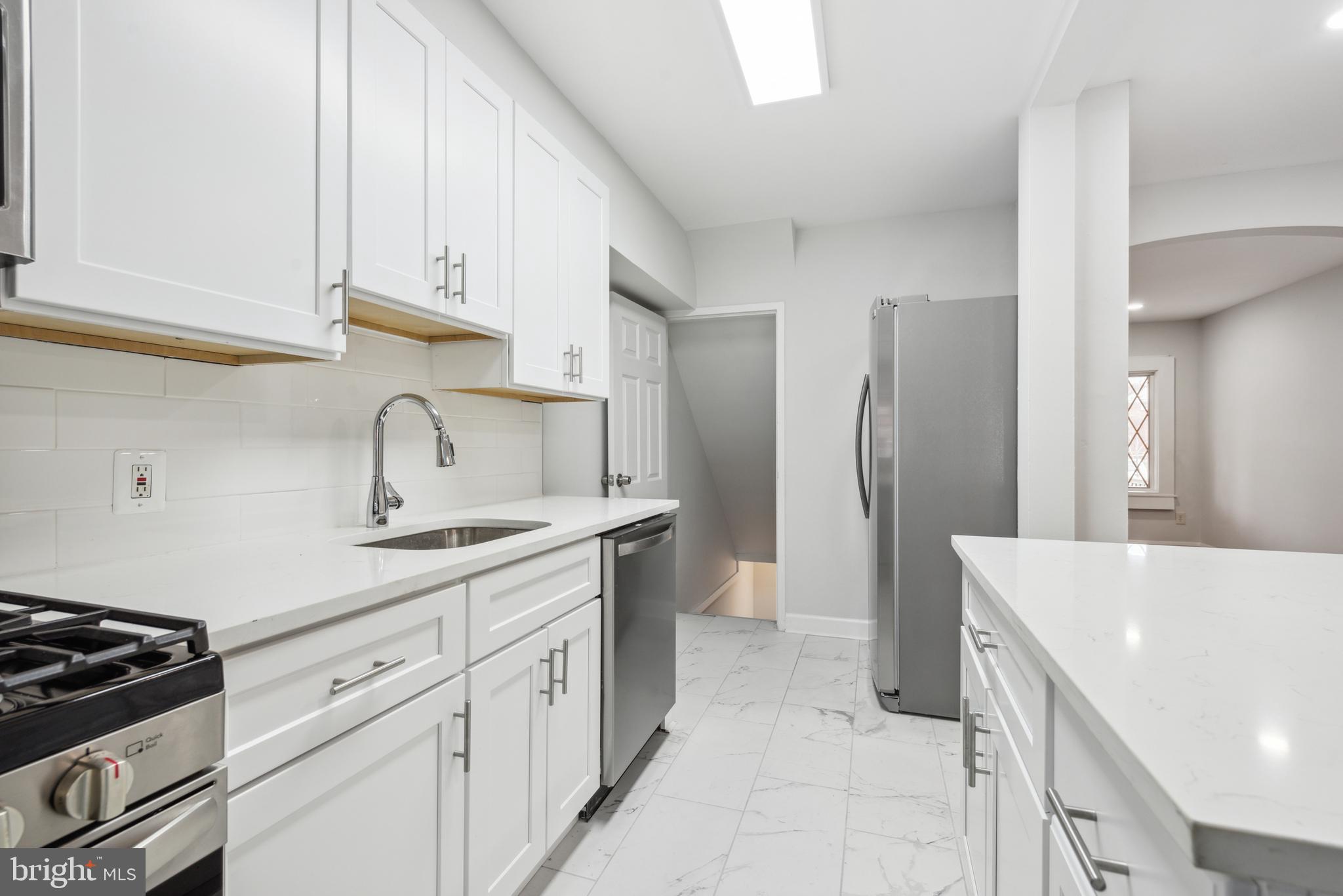 CHARLESMONT - Residential