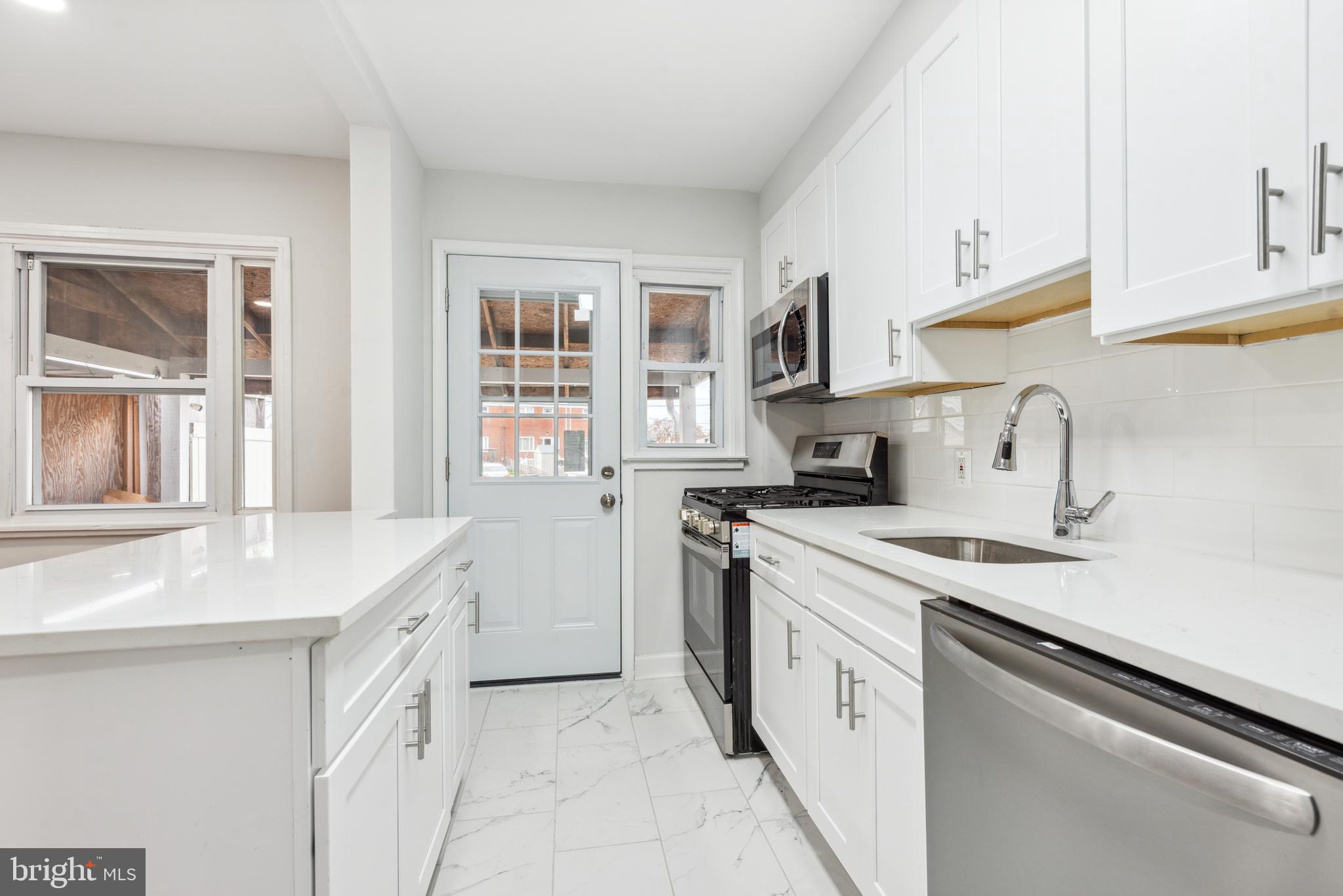 CHARLESMONT - Residential