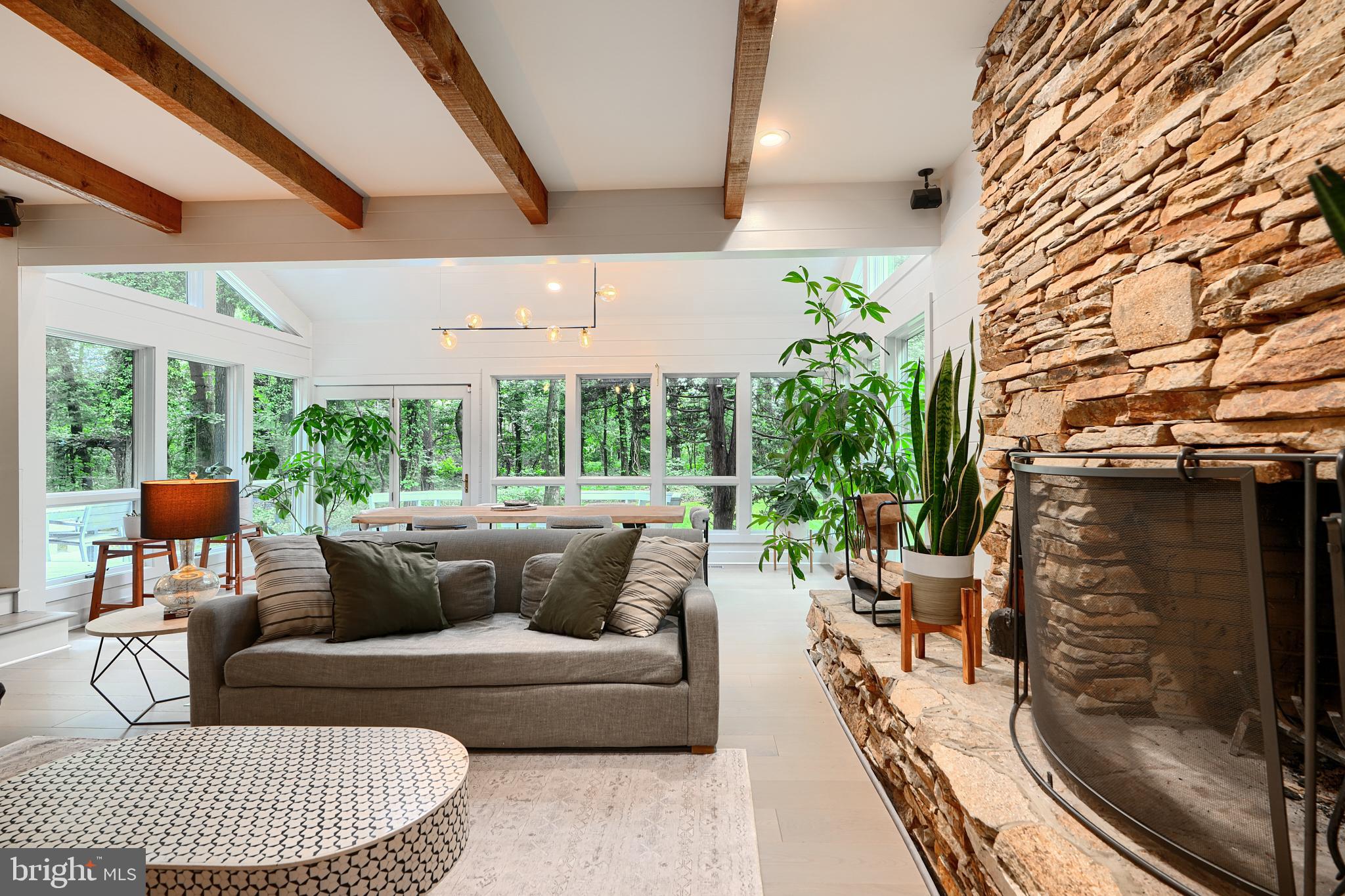 RIVENDELL - Residential