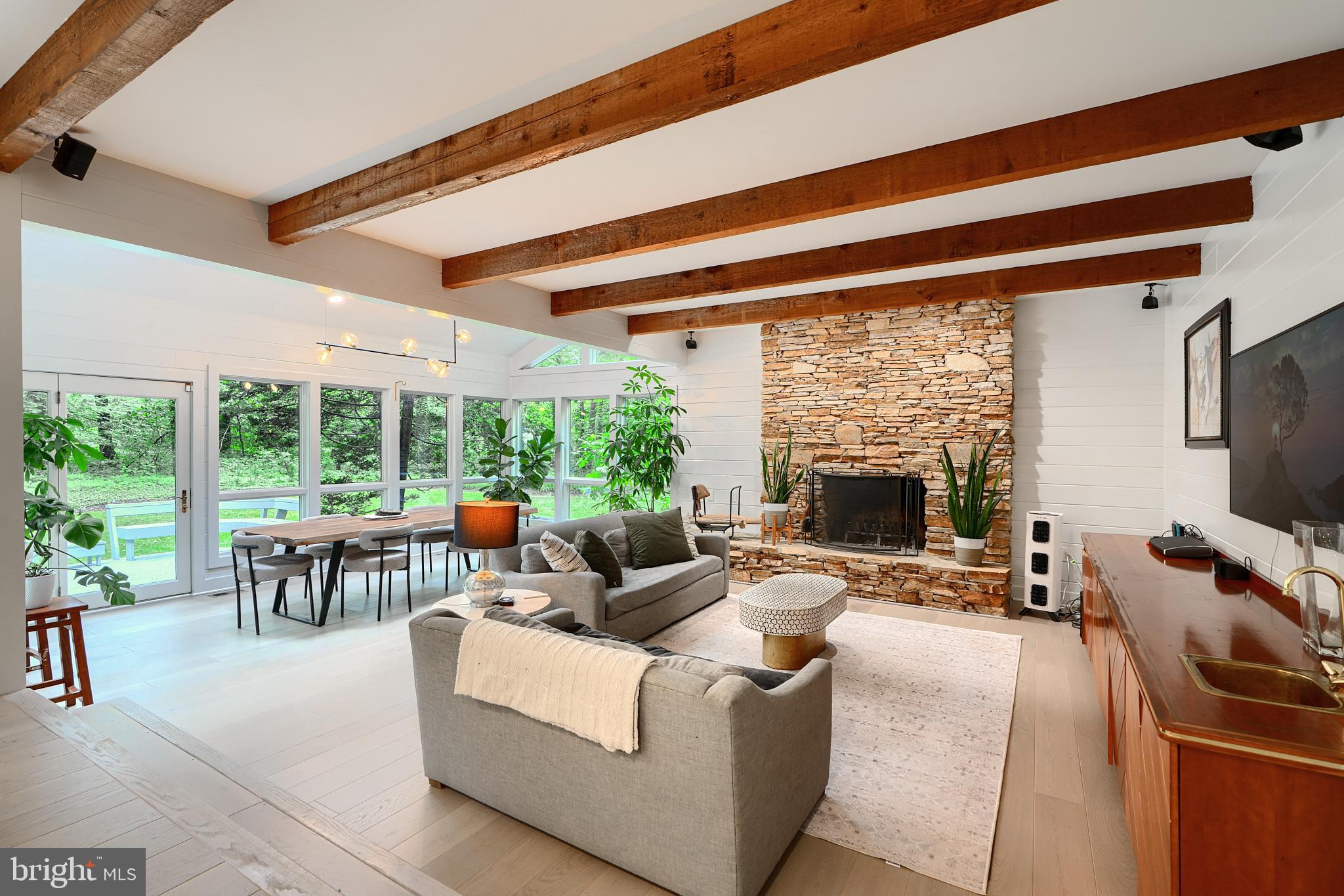 RIVENDELL - Residential