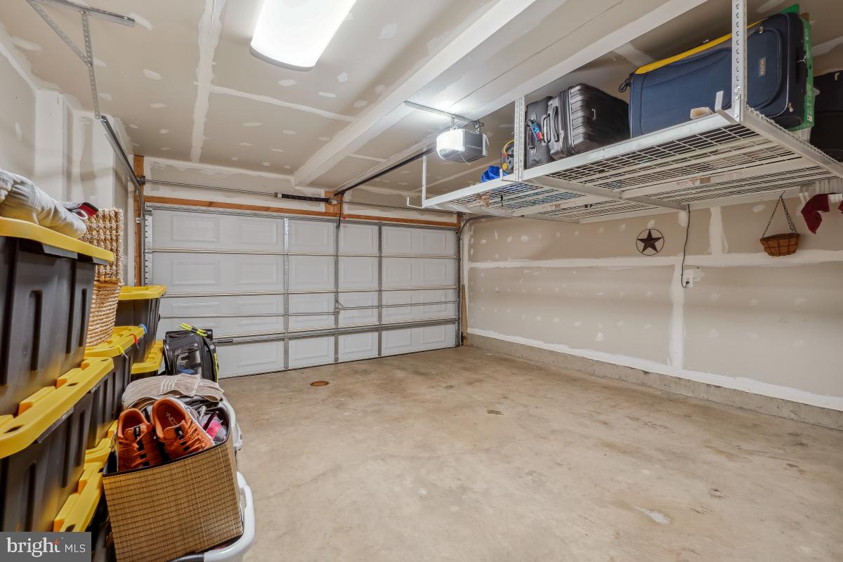 OCCOQUAN HEIGHTS - Residential