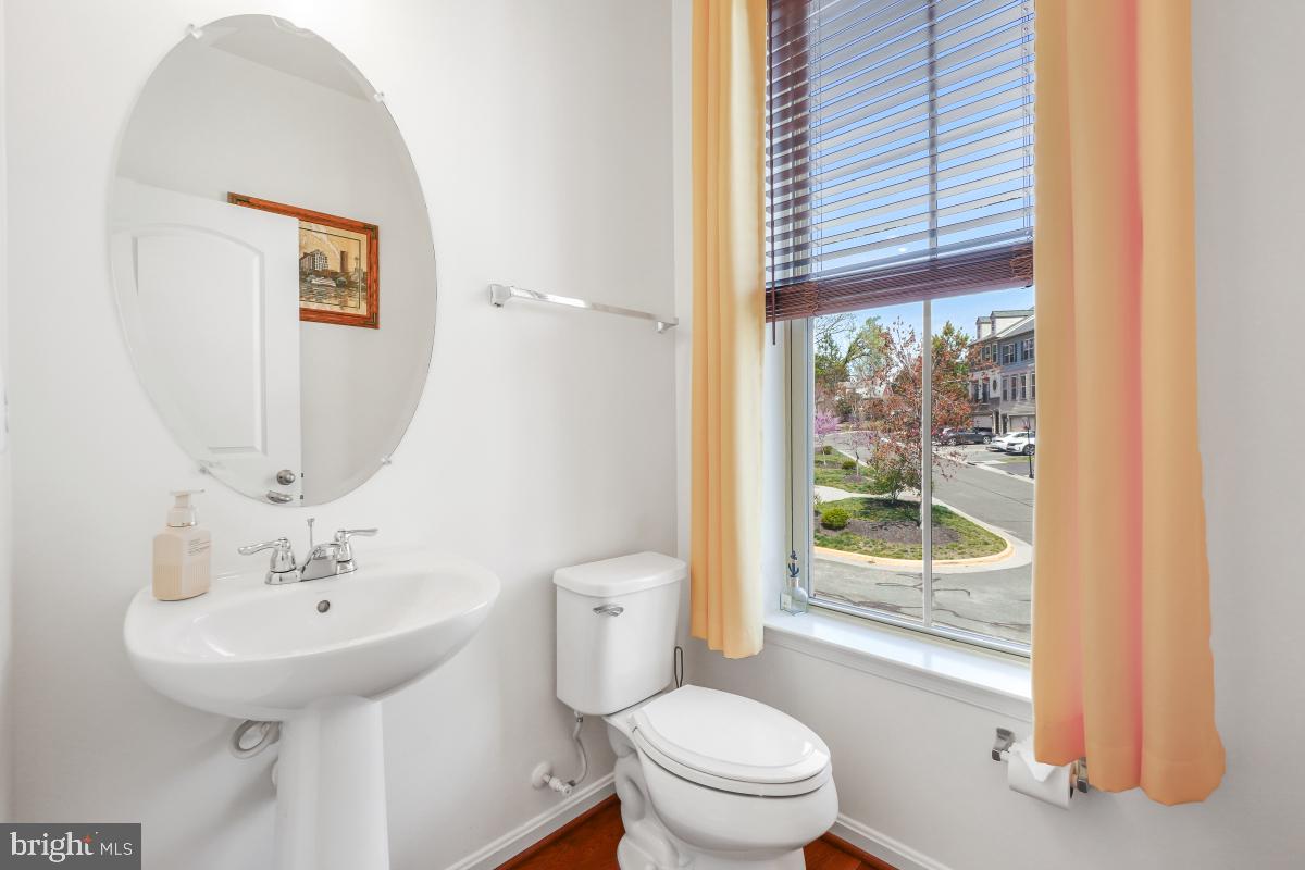 OCCOQUAN HEIGHTS - Residential