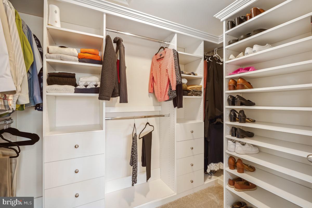 OCCOQUAN HEIGHTS - Residential