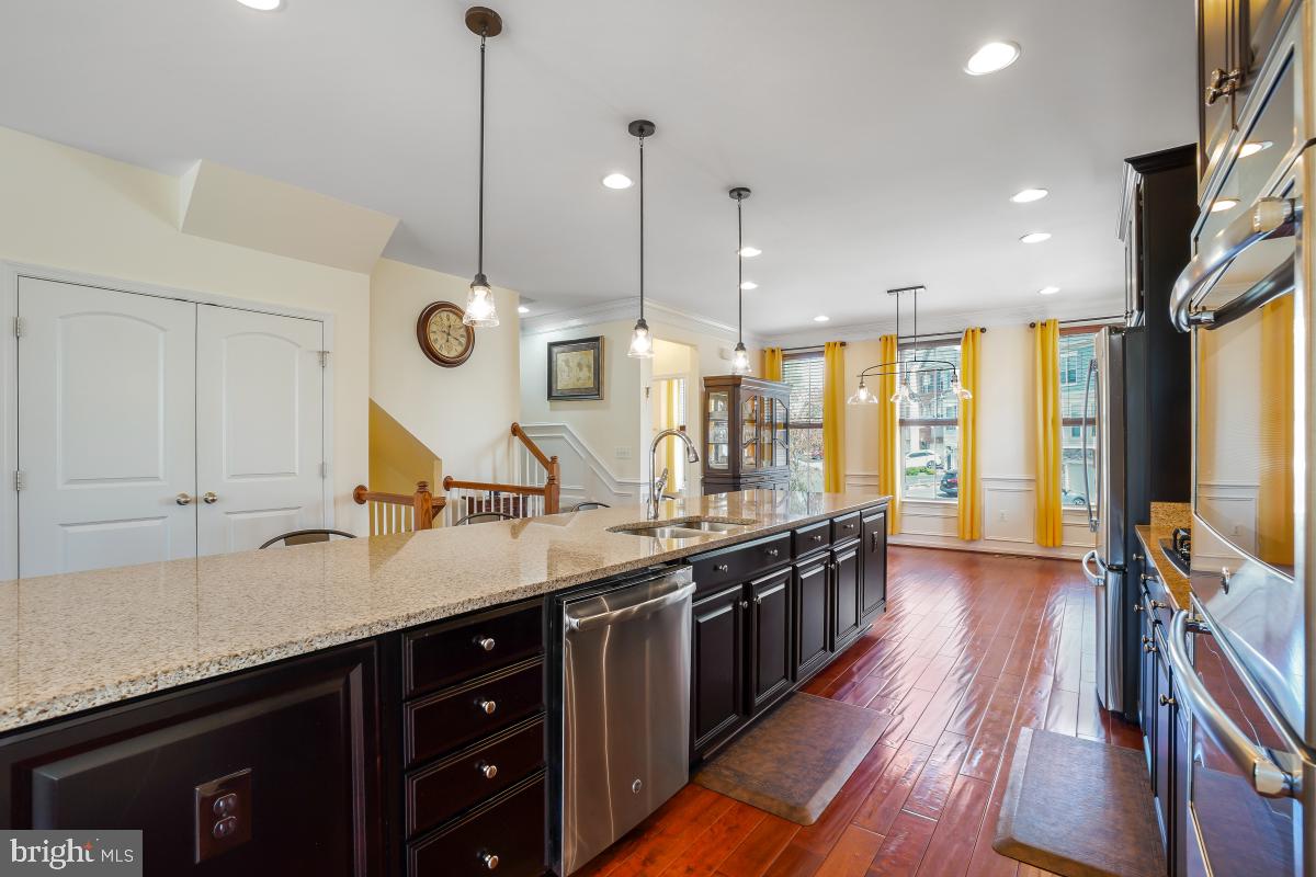 OCCOQUAN HEIGHTS - Residential