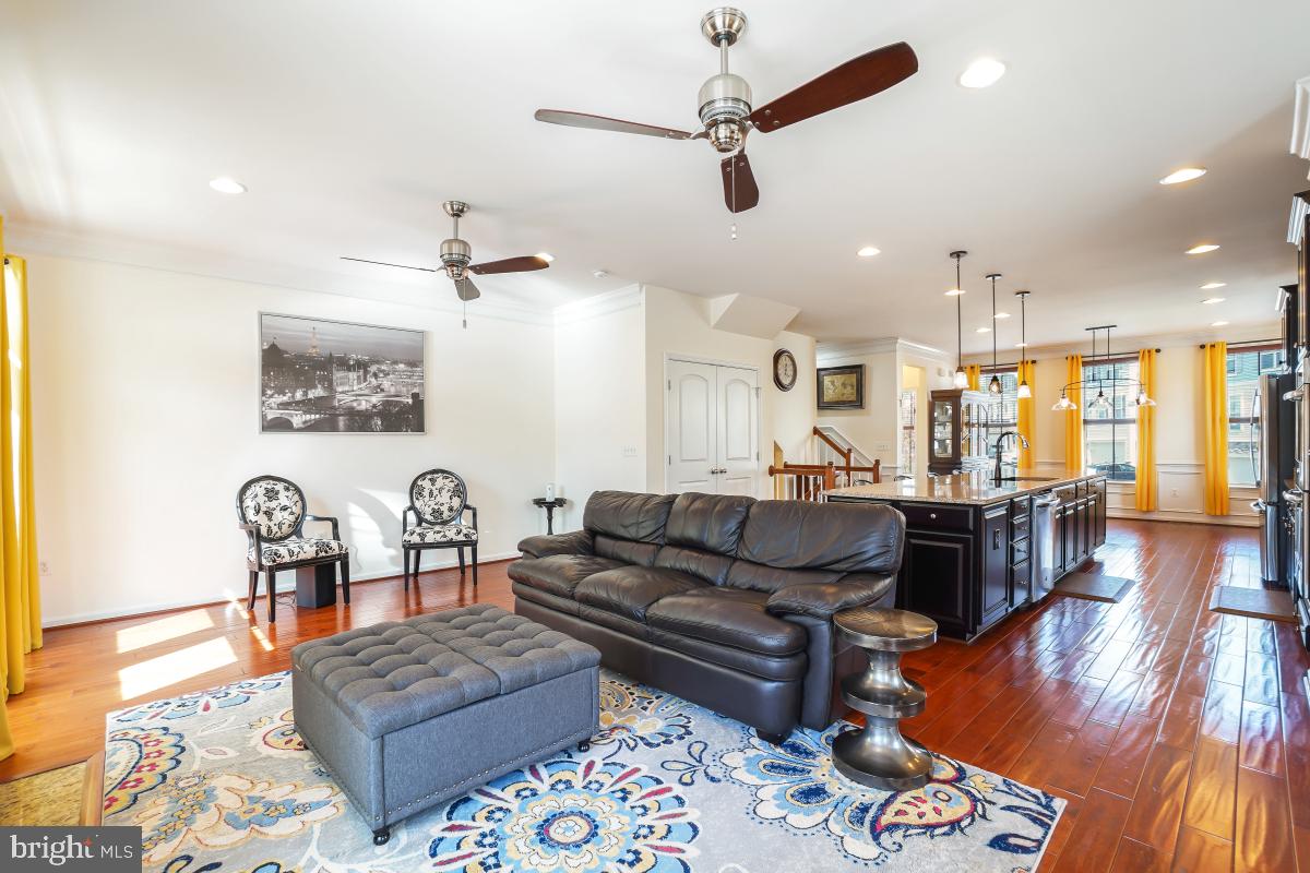 OCCOQUAN HEIGHTS - Residential