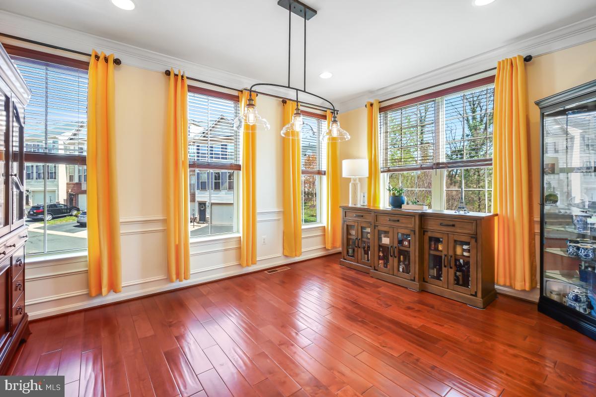 OCCOQUAN HEIGHTS - Residential