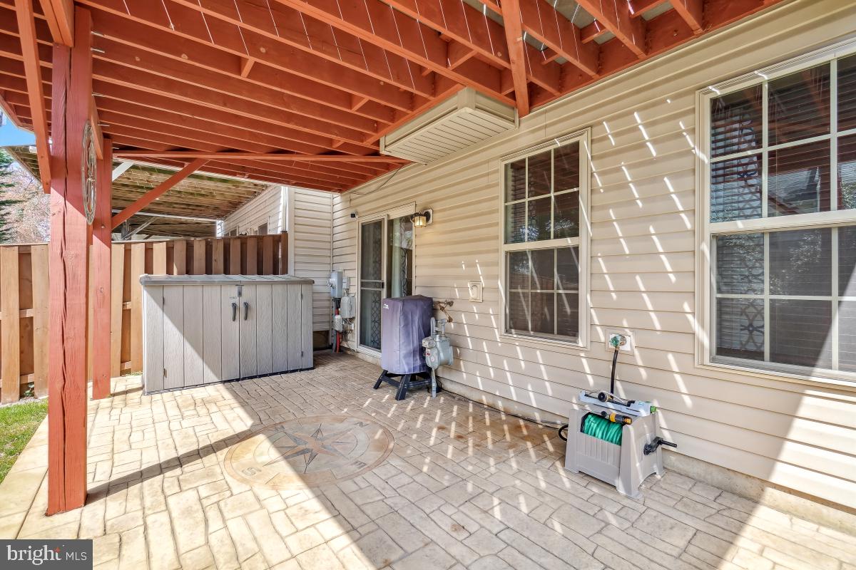 OCCOQUAN HEIGHTS - Residential