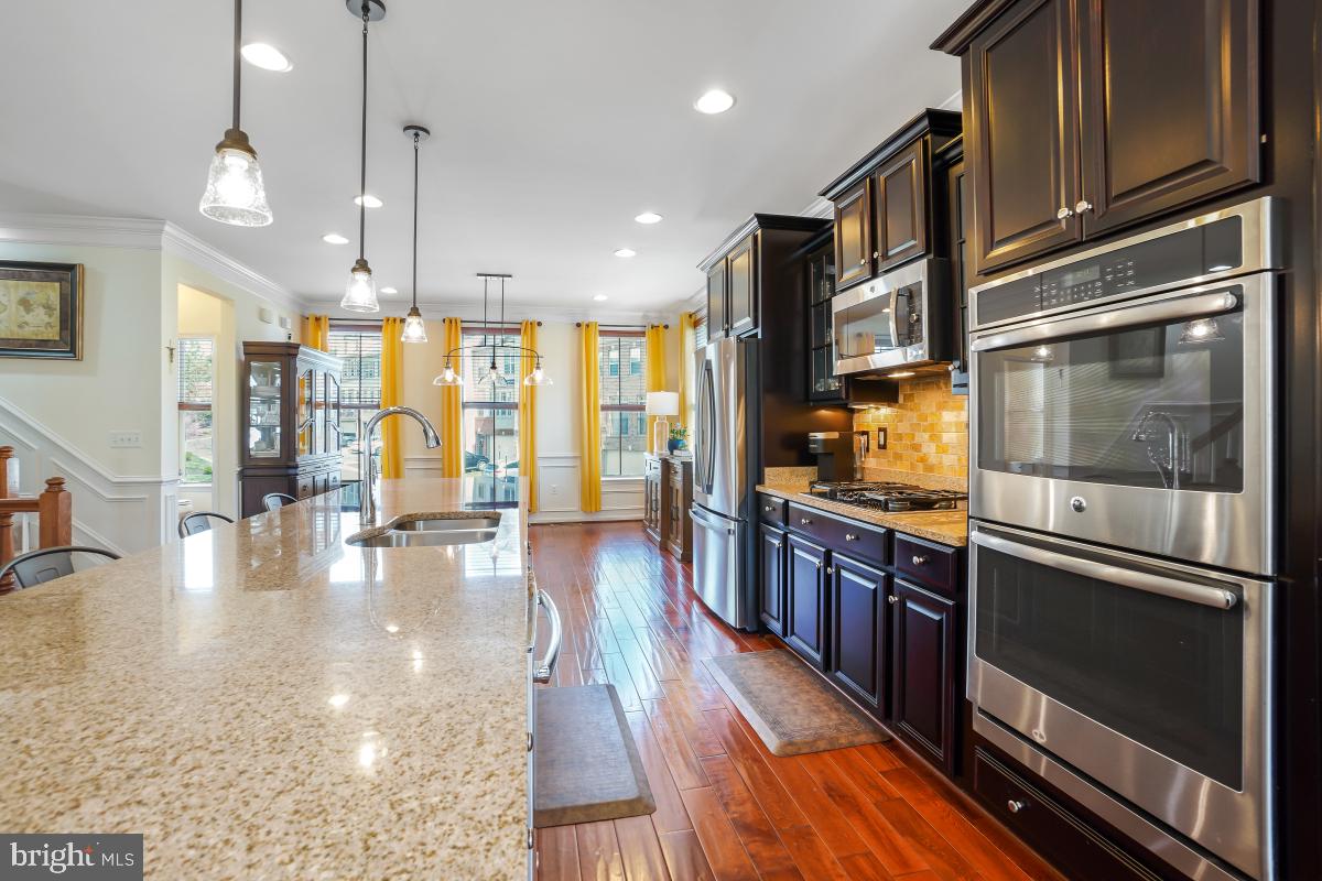 OCCOQUAN HEIGHTS - Residential