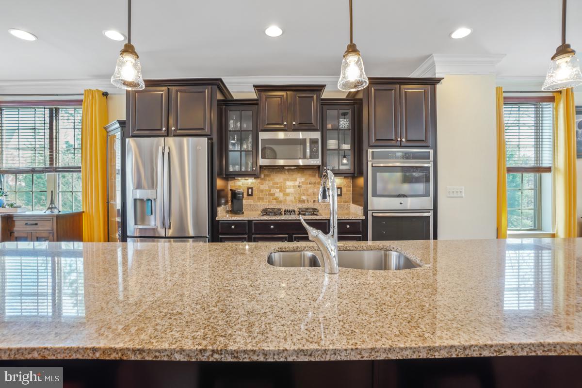 OCCOQUAN HEIGHTS - Residential