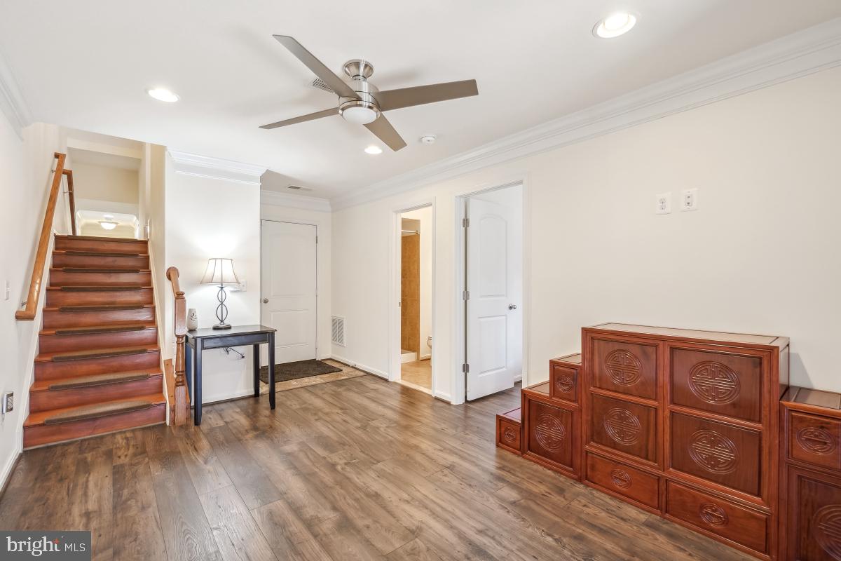 OCCOQUAN HEIGHTS - Residential