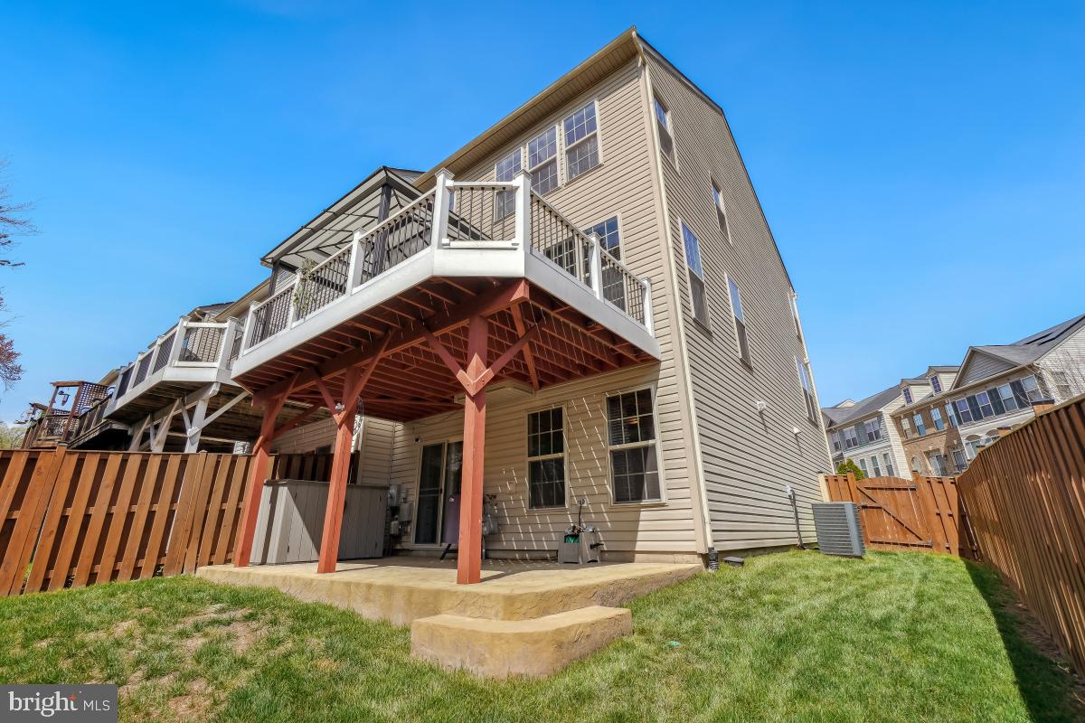 OCCOQUAN HEIGHTS - Residential