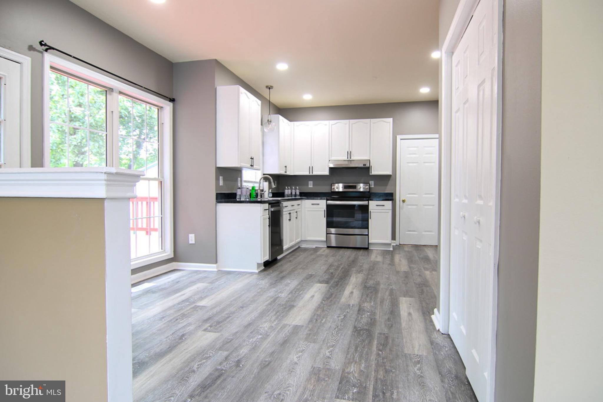 ST JAMES VILLAGE NORTH - Residential