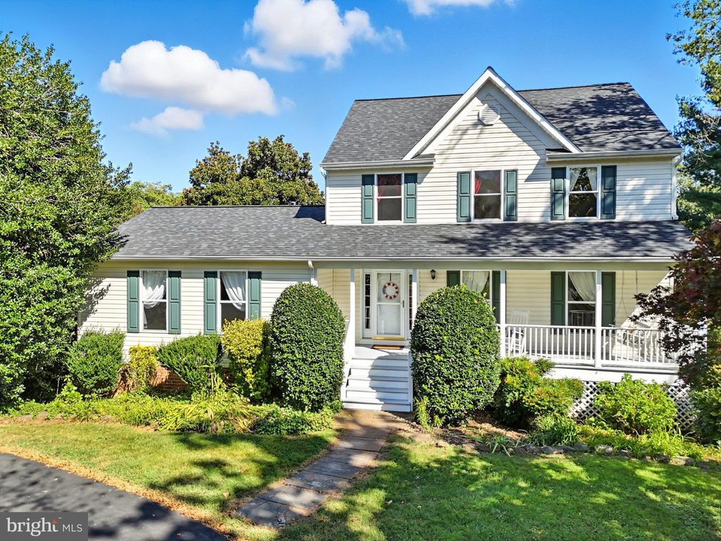 Photo of 17417 Hawthorne Avenue, CULPEPER, VA 22701 (MLS # VACU2011758)