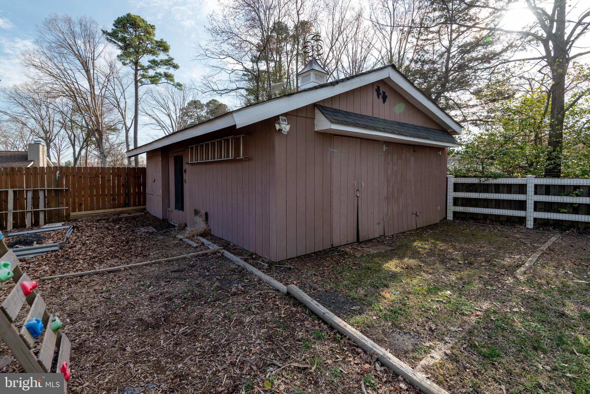 SAINT ANDREWS ES - Residential