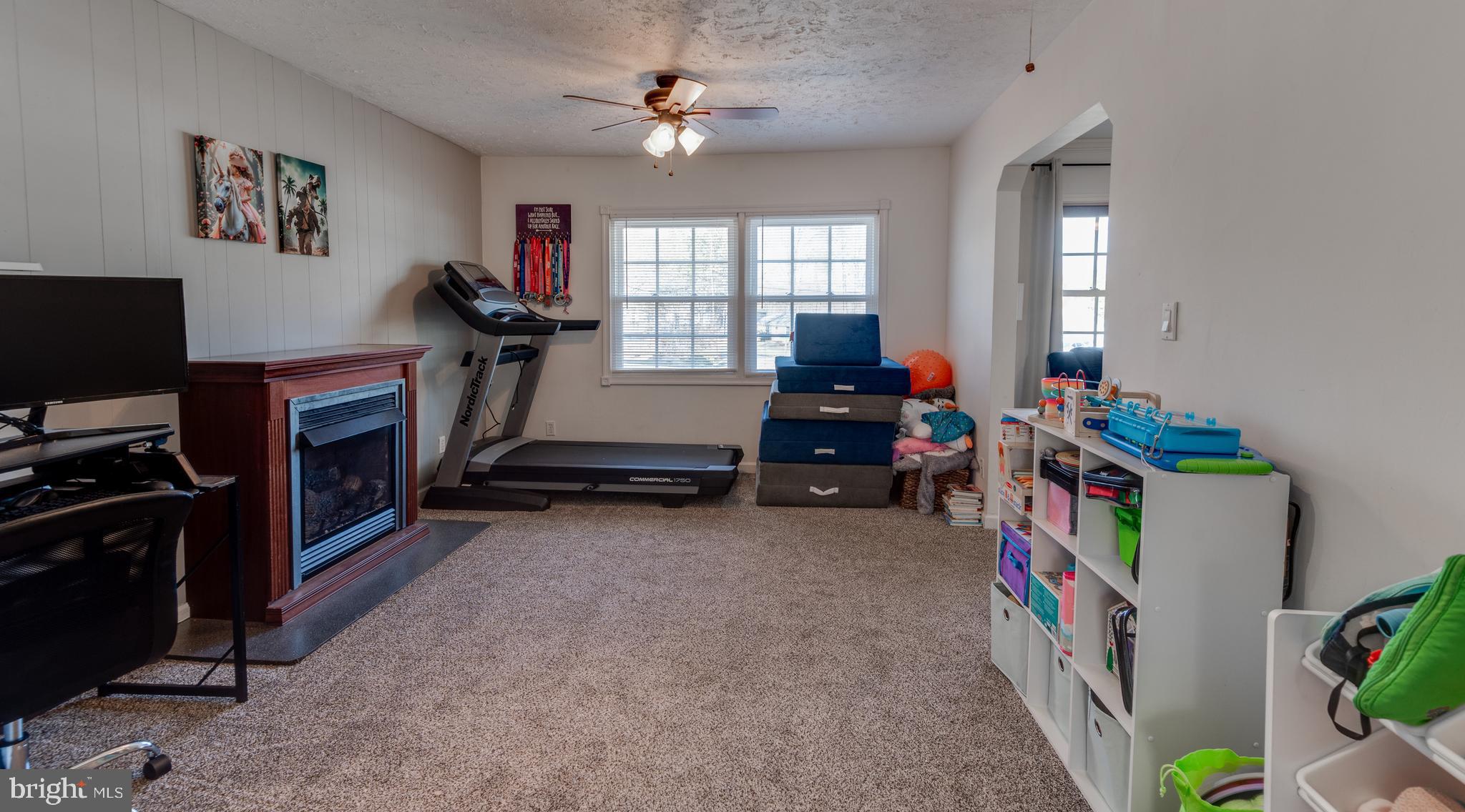 SAINT ANDREWS ES - Residential