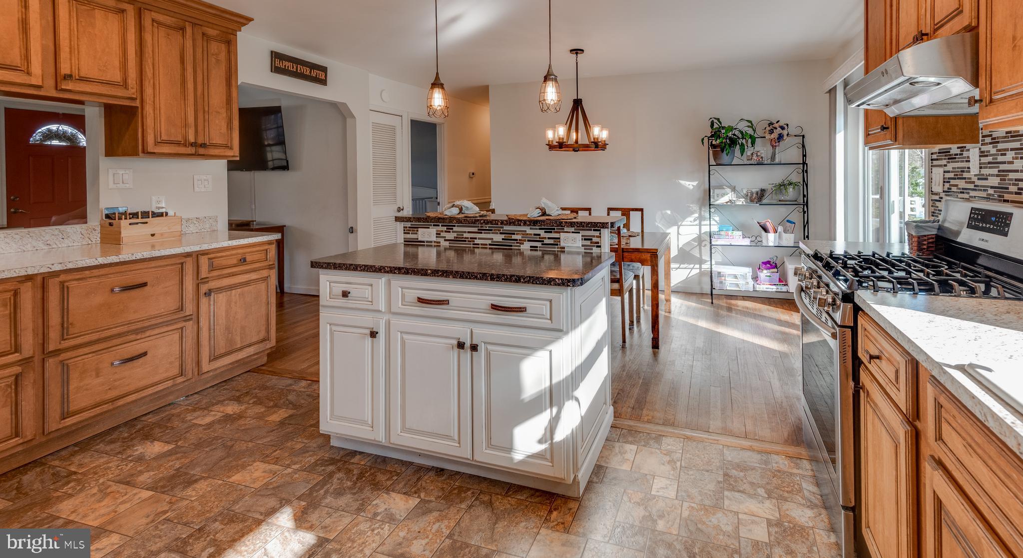 SAINT ANDREWS ES - Residential