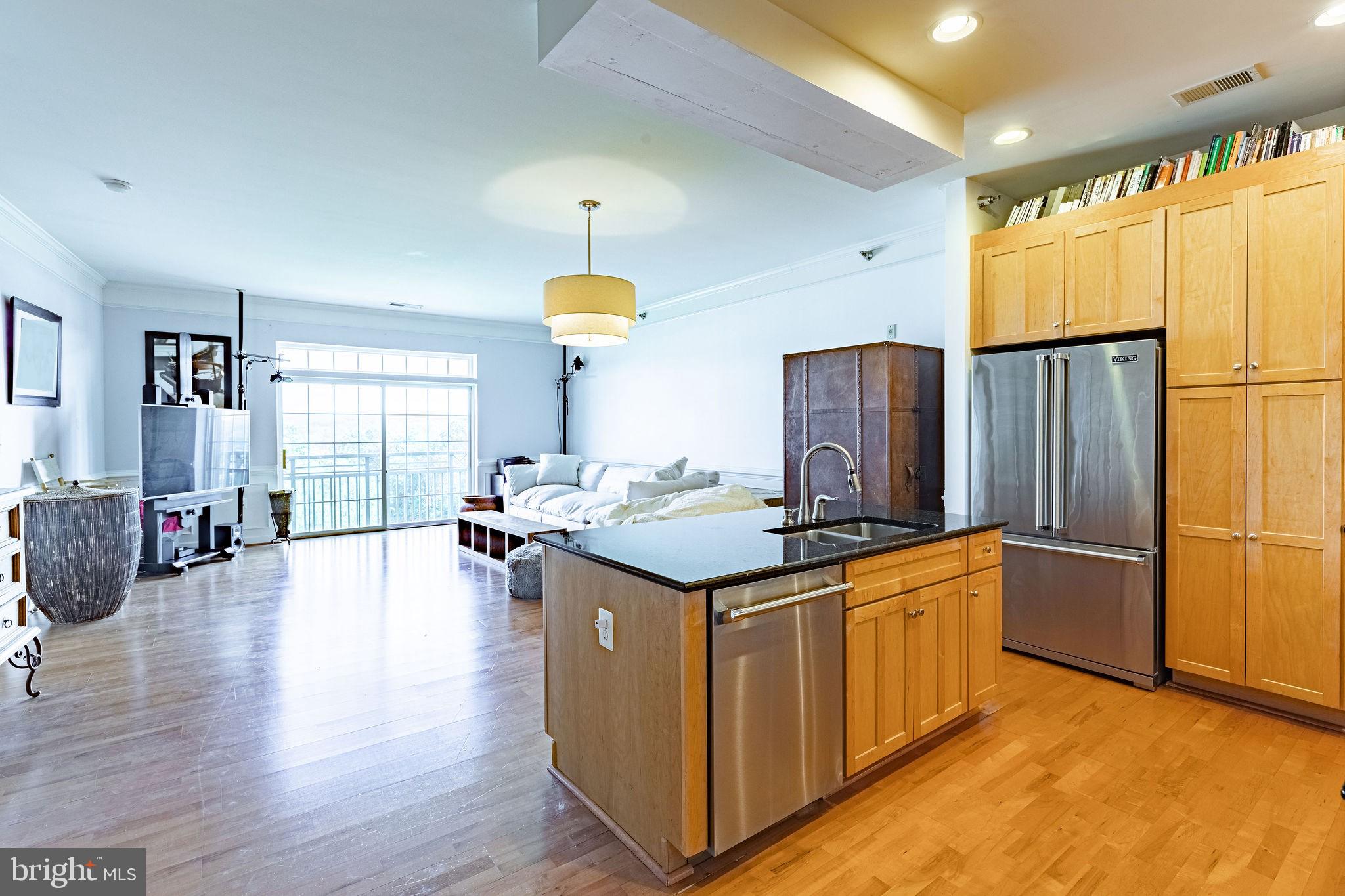 RIVER CLUB 1 AT BELMONT - Residential