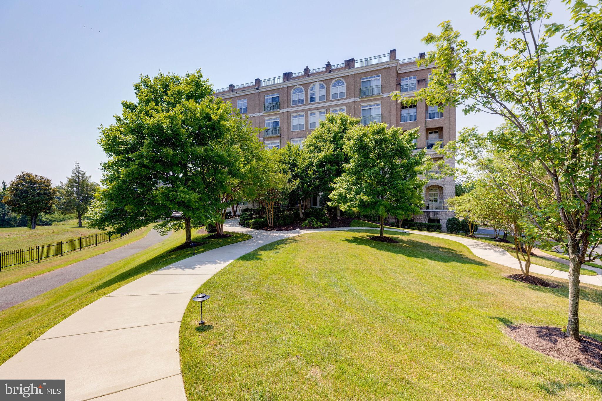 RIVER CLUB 1 AT BELMONT - Residential