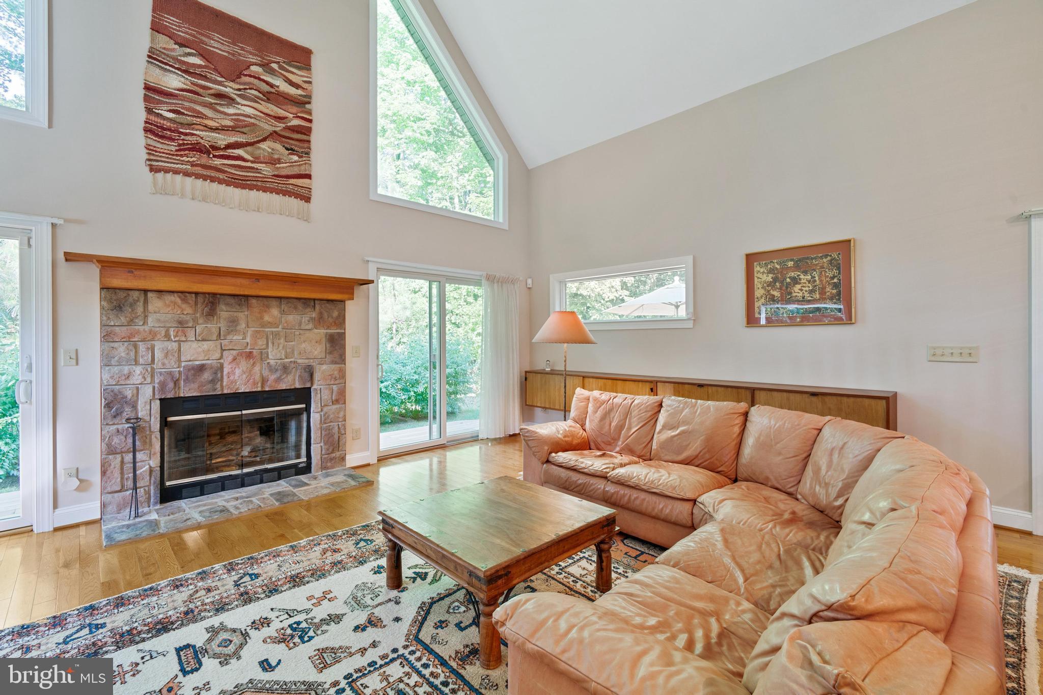 PINEY NECK - Residential