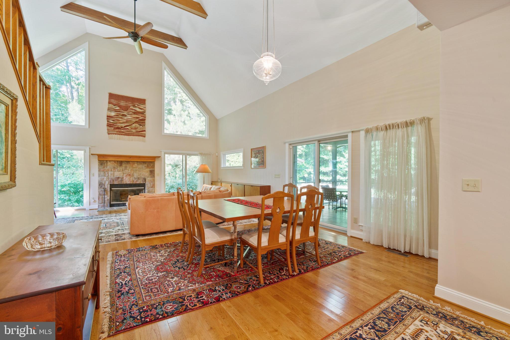 PINEY NECK - Residential