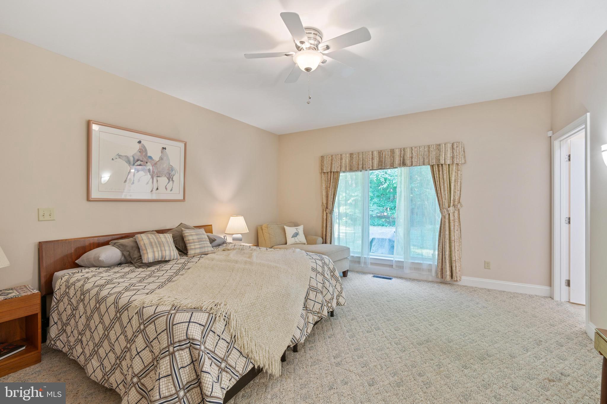 PINEY NECK - Residential