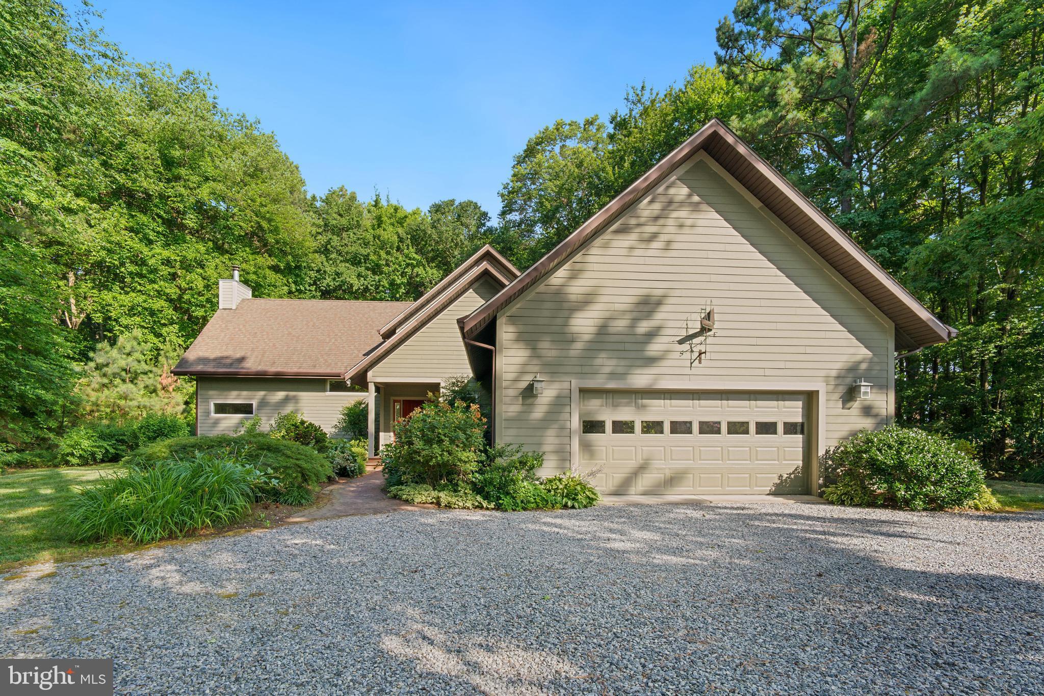 PINEY NECK - Residential