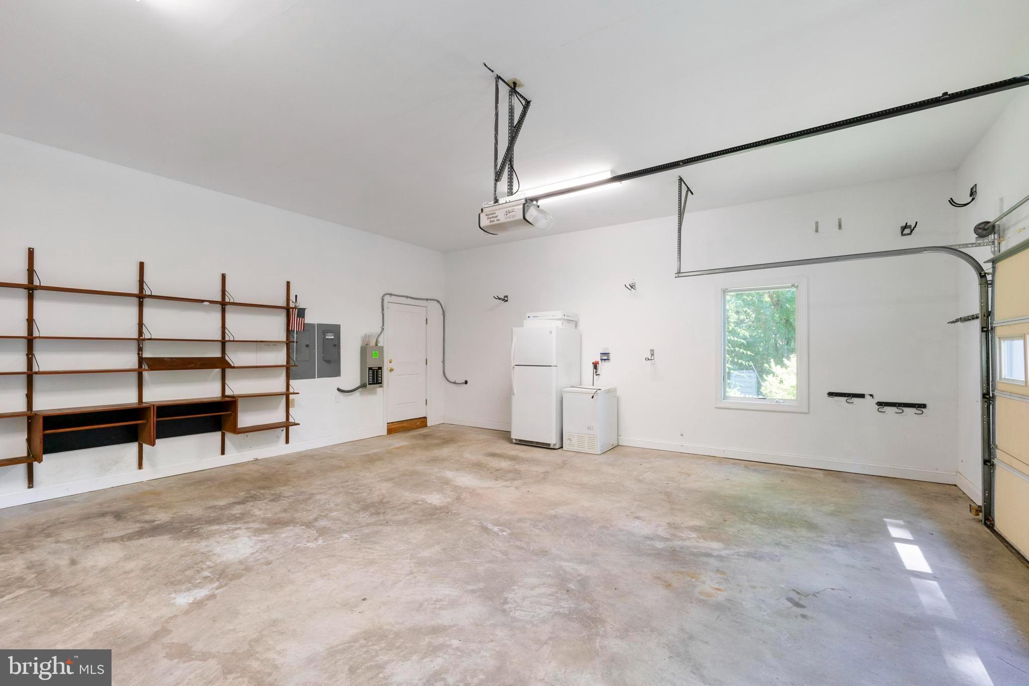 PINEY NECK - Residential