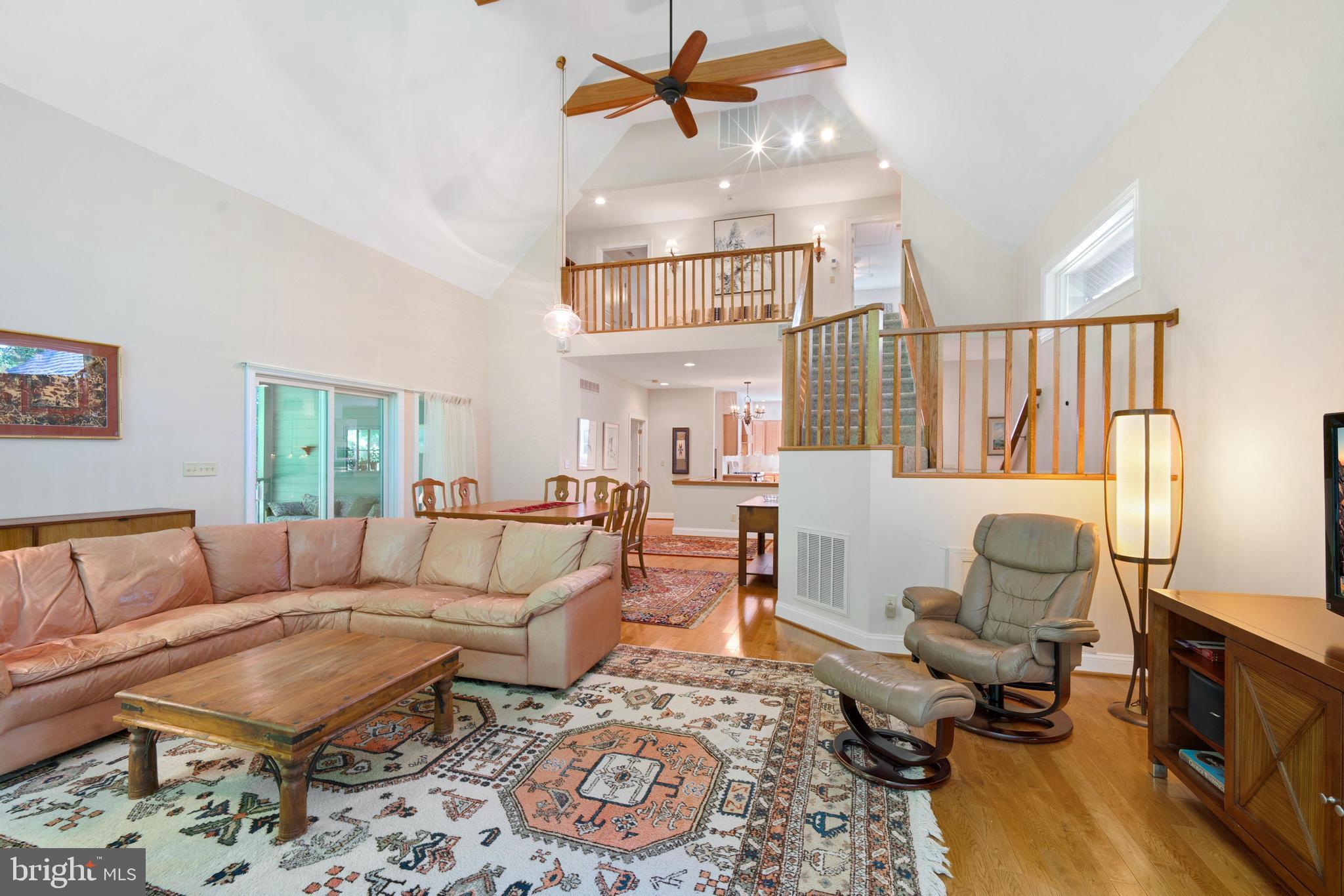 PINEY NECK - Residential