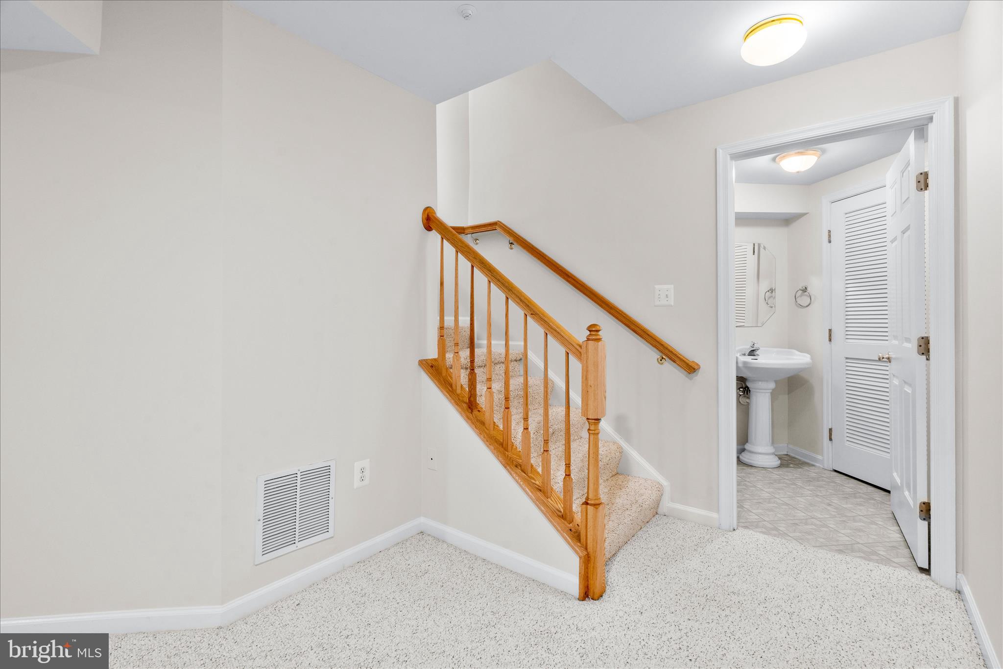 BALLENGER CROSSING - Residential
