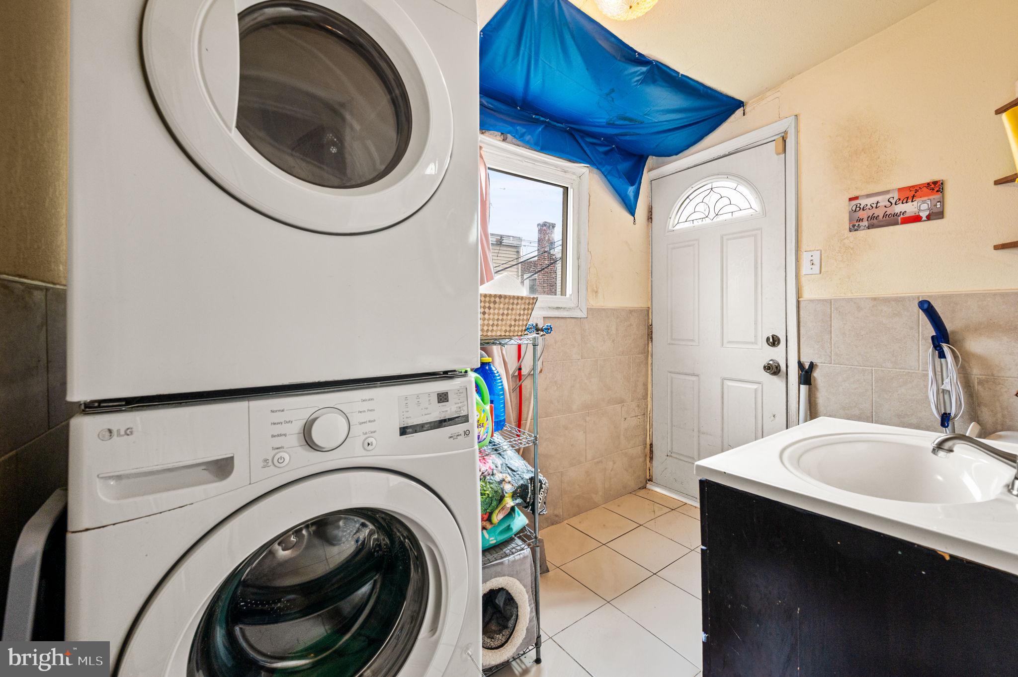 GERMANTOWN - Residential