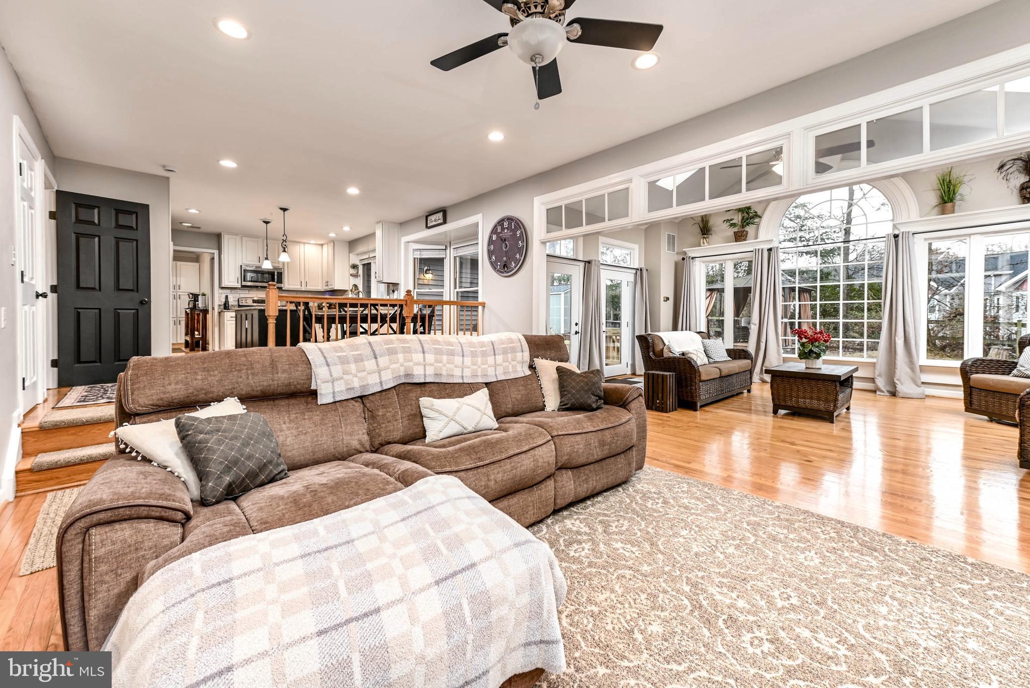 POTOMAC LAKES - Residential