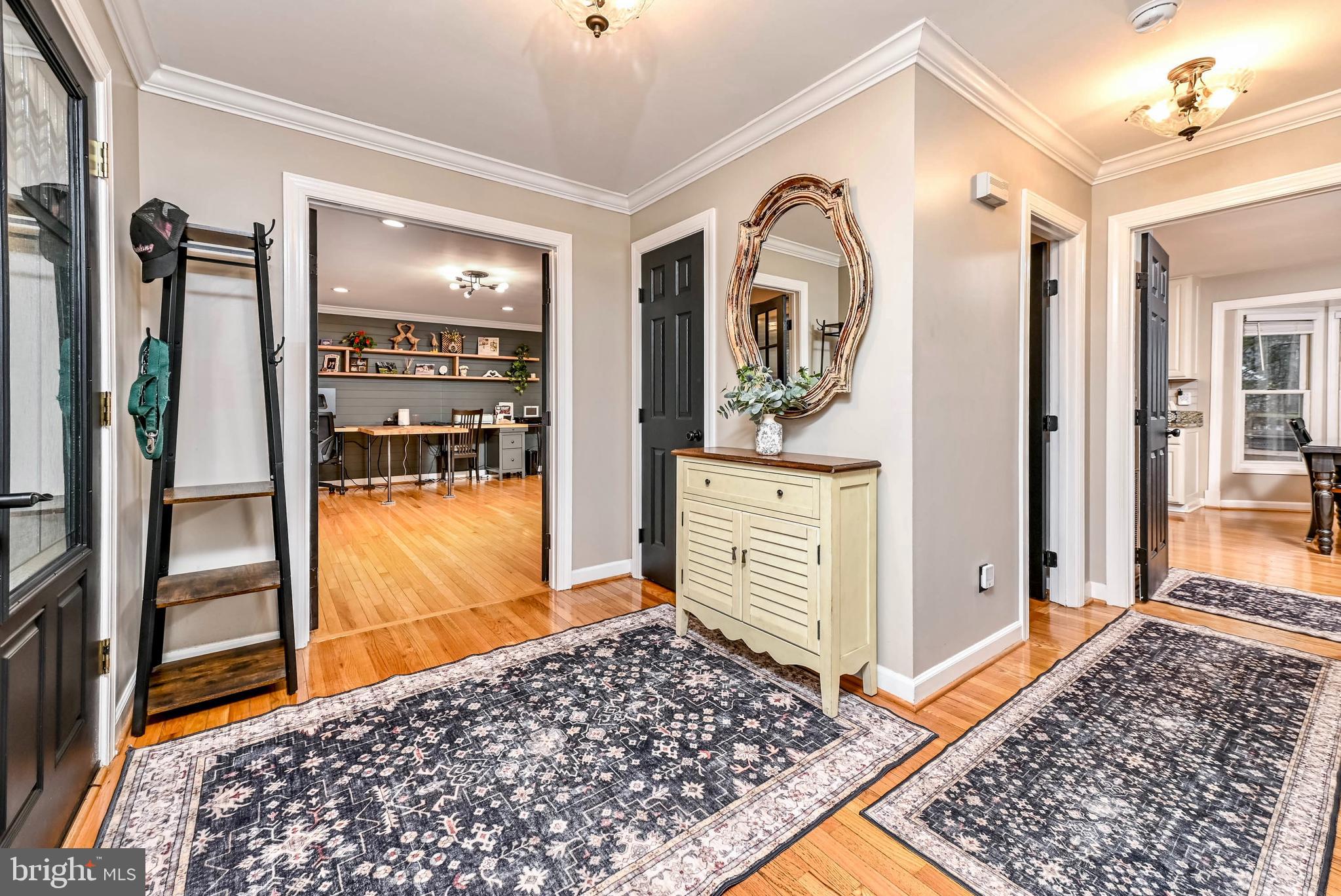 POTOMAC LAKES - Residential