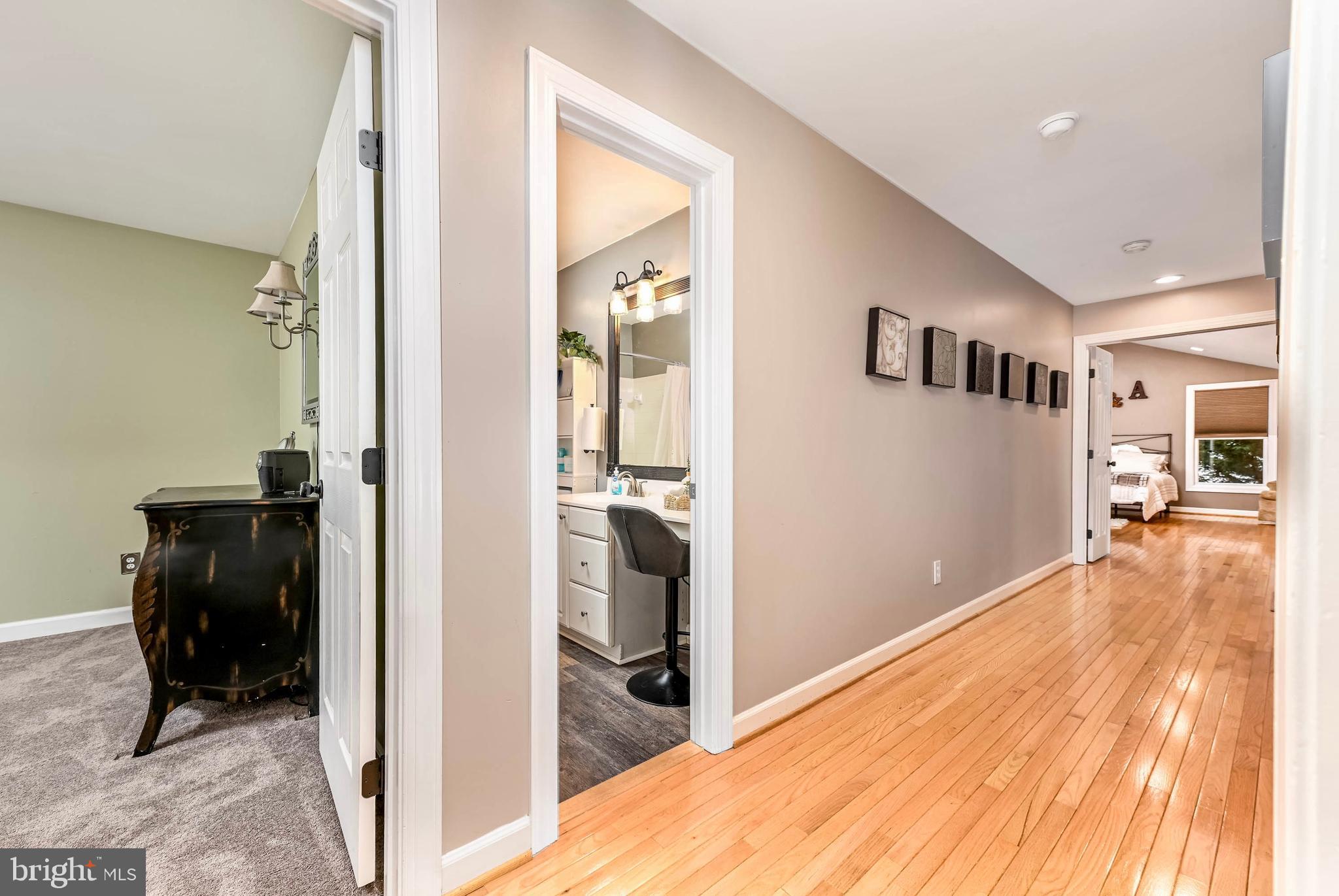 POTOMAC LAKES - Residential