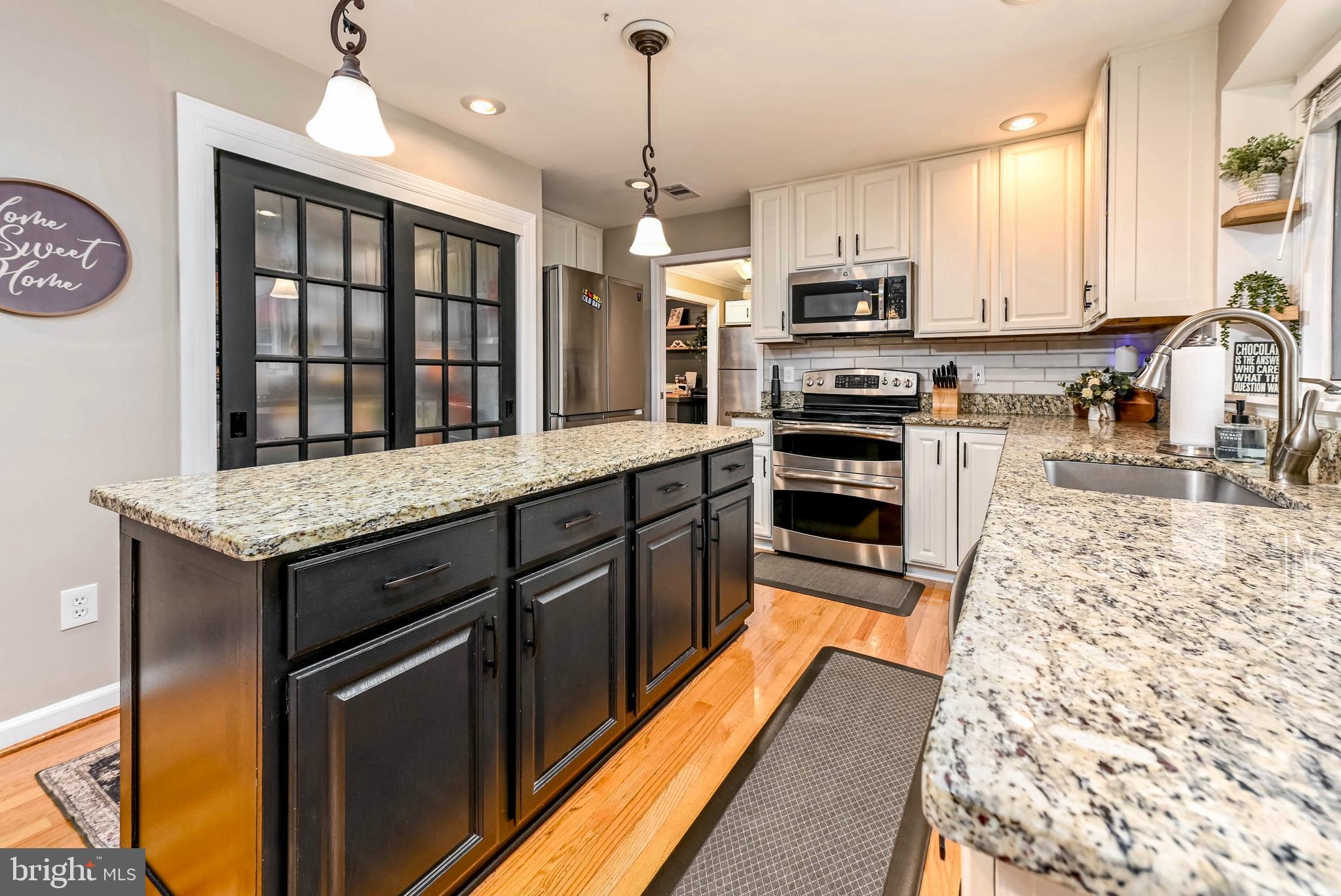 POTOMAC LAKES - Residential