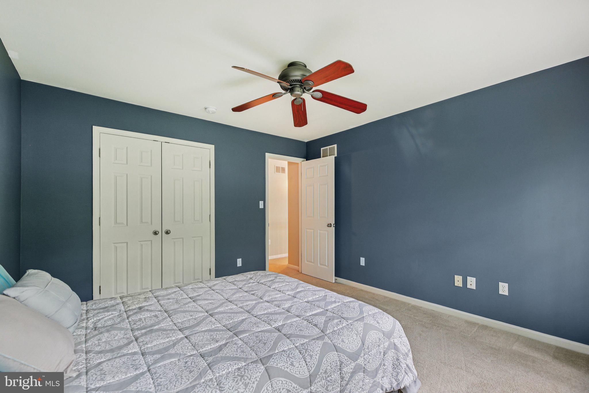 BLUE RIDGE MANOR - Residential