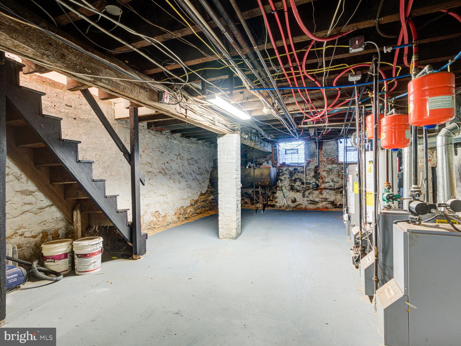 FISHTOWN - Residential Lease