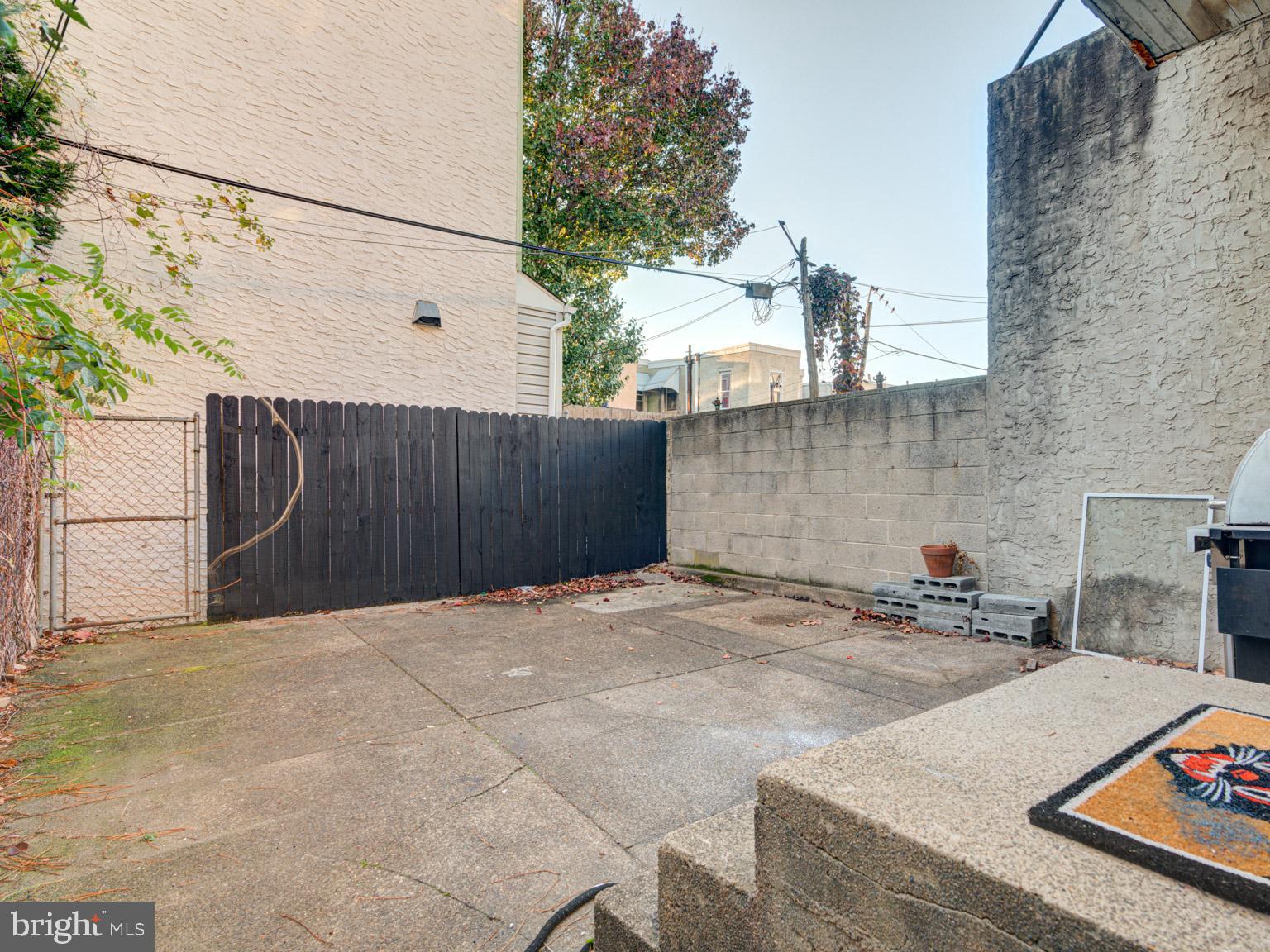 FISHTOWN - Residential Lease