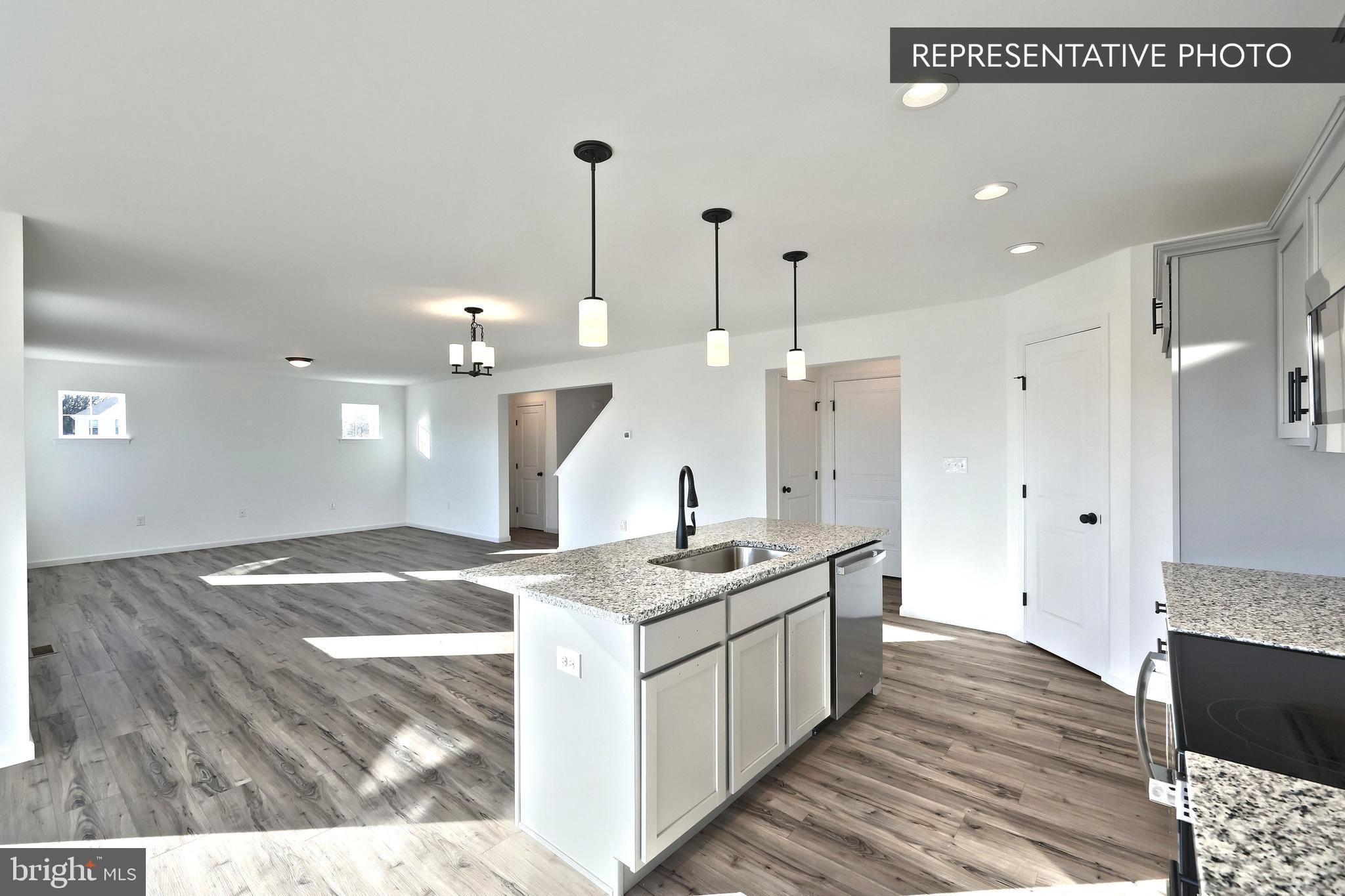 SUMMIT RIDGE - Residential