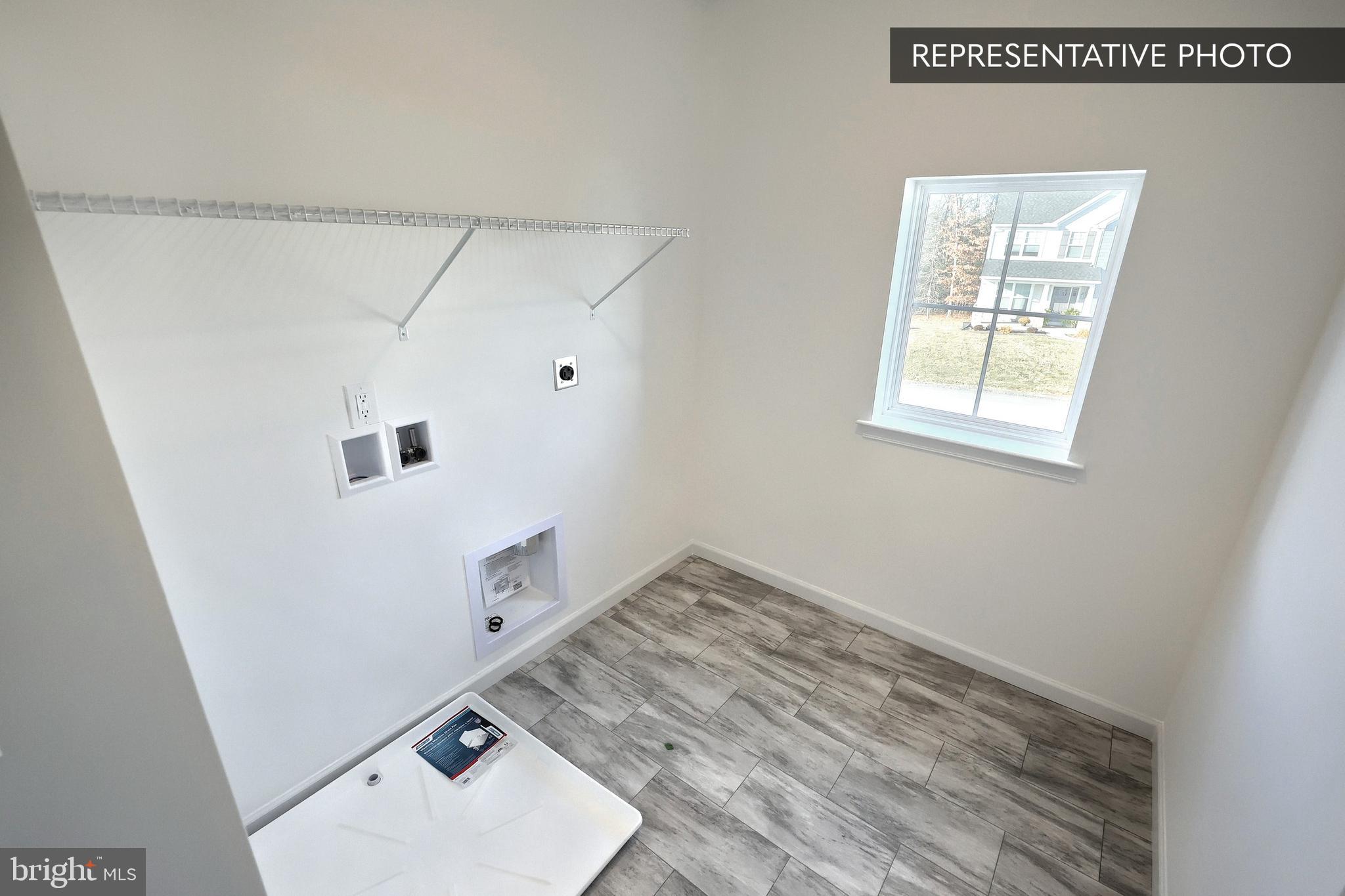 SUMMIT RIDGE - Residential