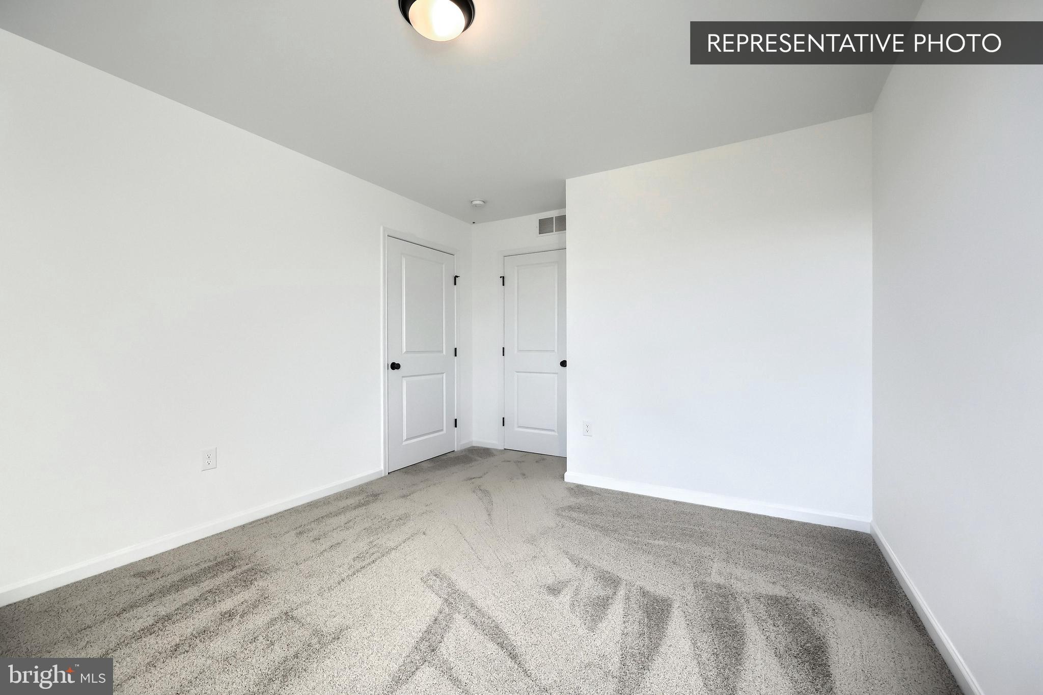 SUMMIT RIDGE - Residential