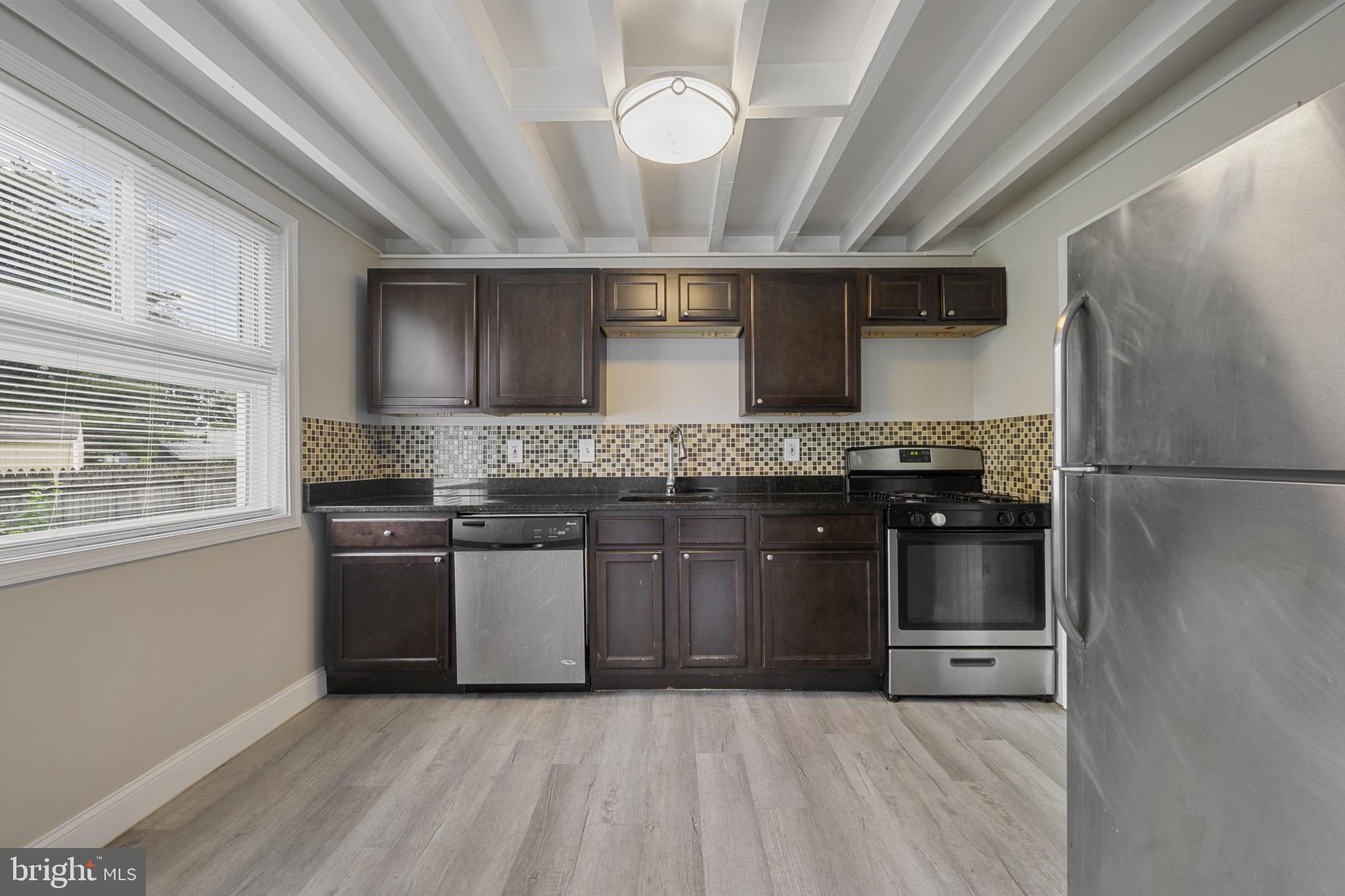 SOMERSET - Residential