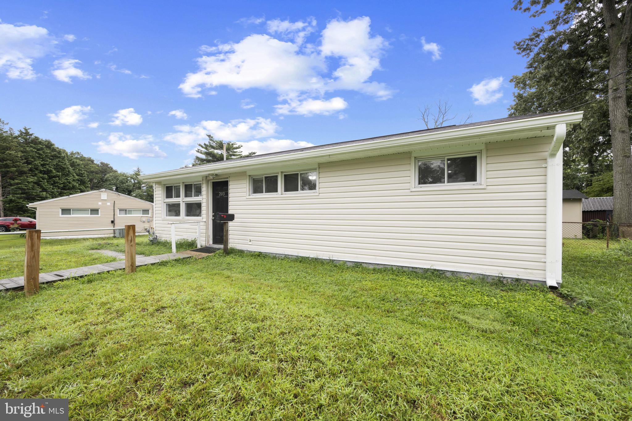 SOMERSET - Residential